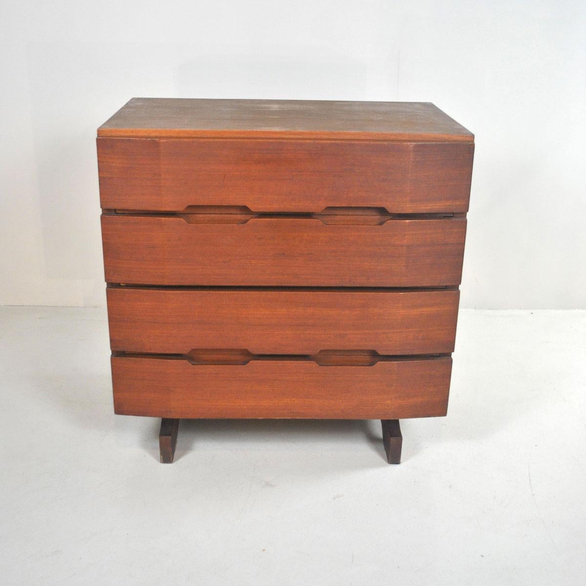 Dassi Italian midcentury commode in teak from mid-1960s with four comfortable drawers.