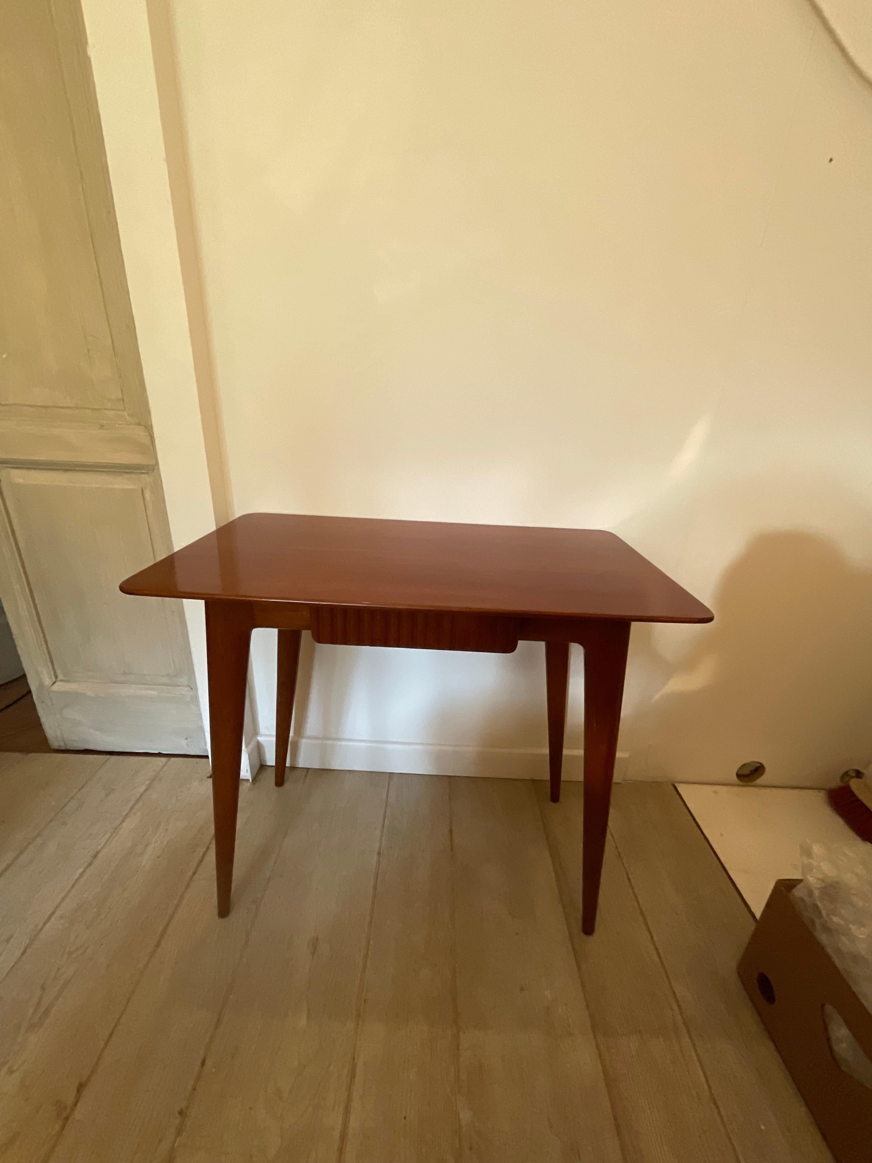 DASSI - Piccolo tavolo, scrivania o console, con cassetto in acero, ITALIA 1950. im Angebot 6