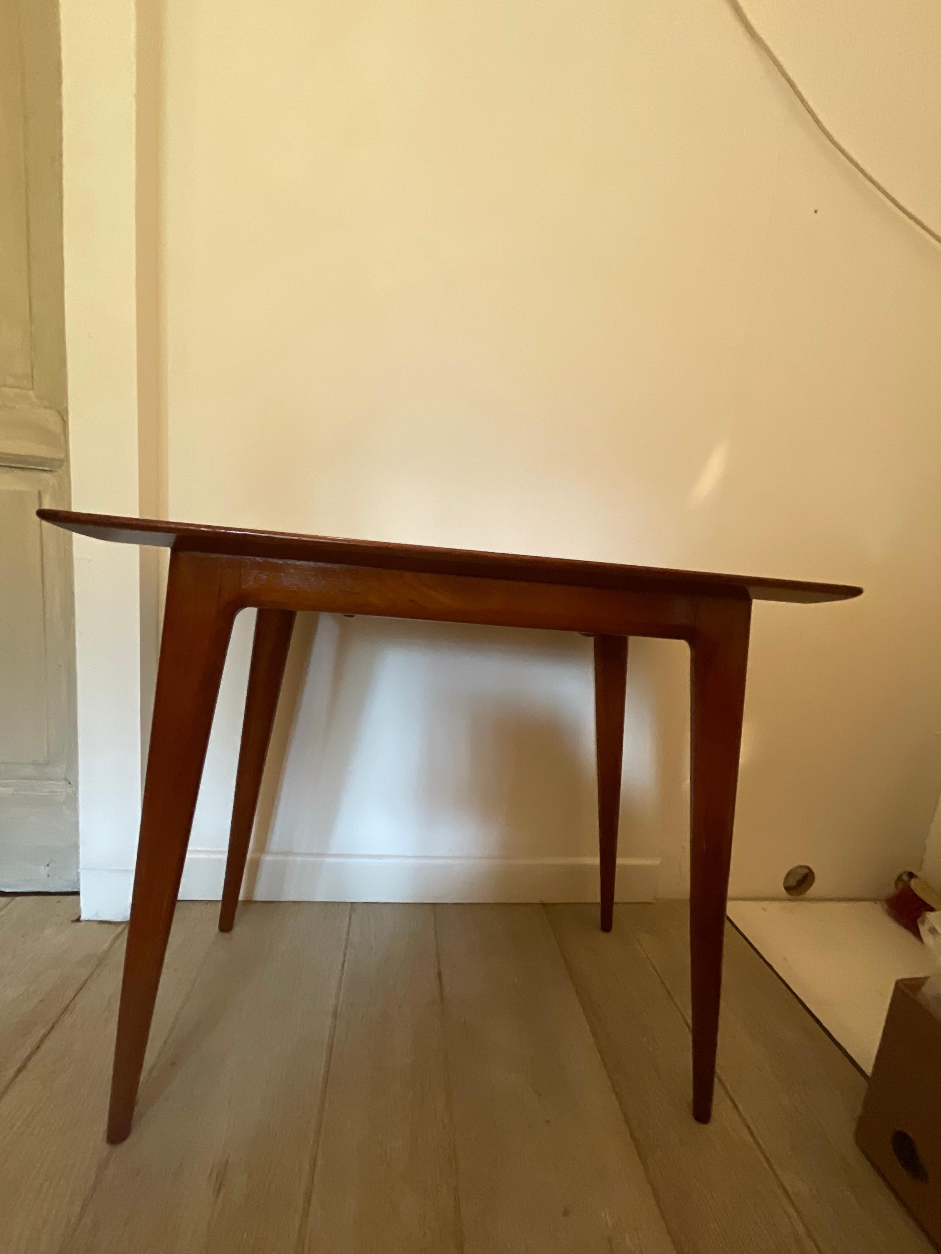 DASSI - Piccolo tavolo, scrivania o console, con cassetto in acero, ITALIA 1950. (Sonstiges) im Angebot