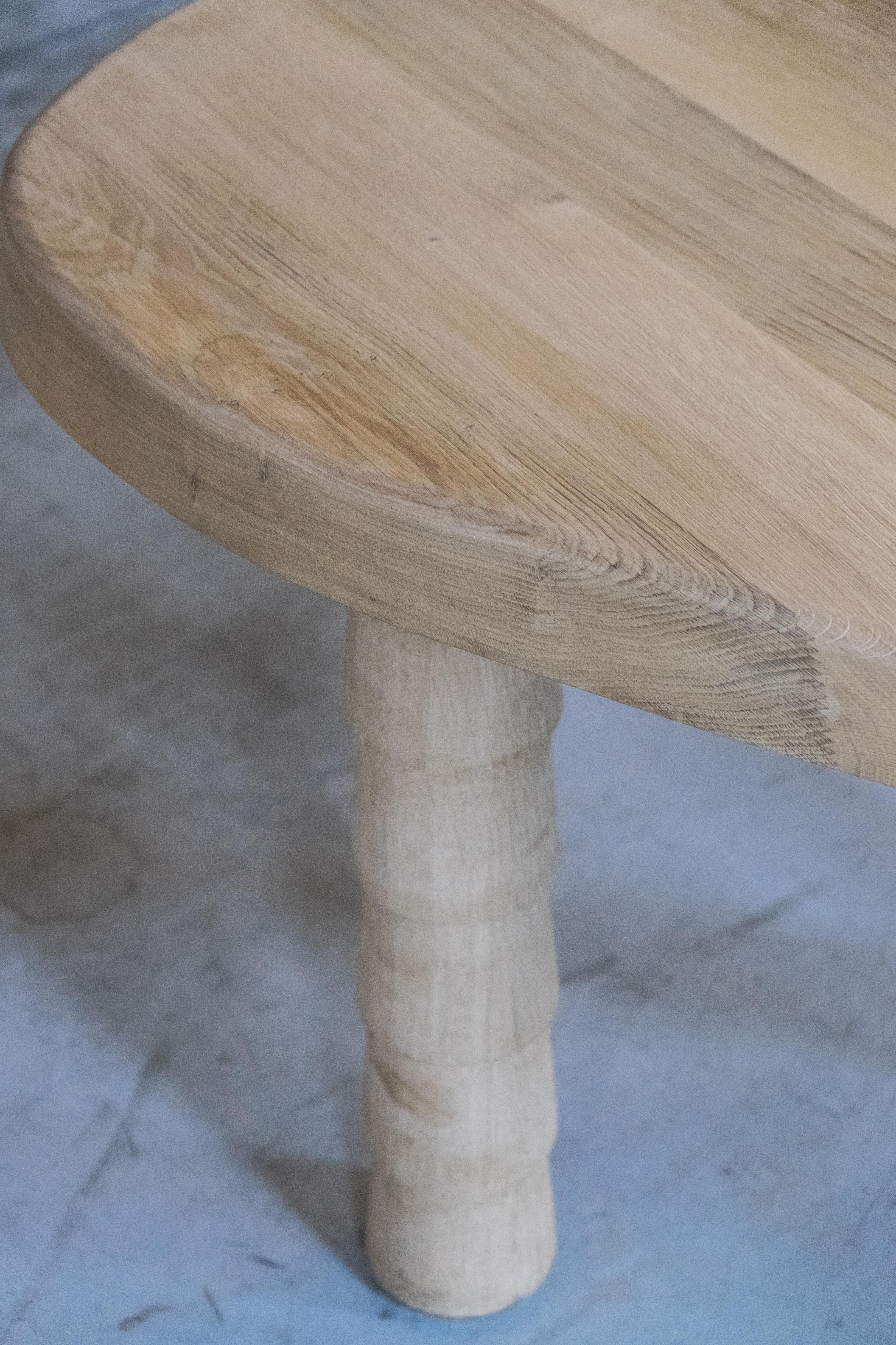 Data table oak S by Atelier Thomas Serruys
Dimensions: D180 x W94 x H 75cm 3 legs
Materials: Oak

Available in 4 sizes:
XS- L 156cm W 82cm/52cm H 75cm – 3 legs 
S - L 180cm W 94cm/63cm H 75cm – 3 legs 
M - L 210cm W 110cm/73cm H 75cm – 3 legs