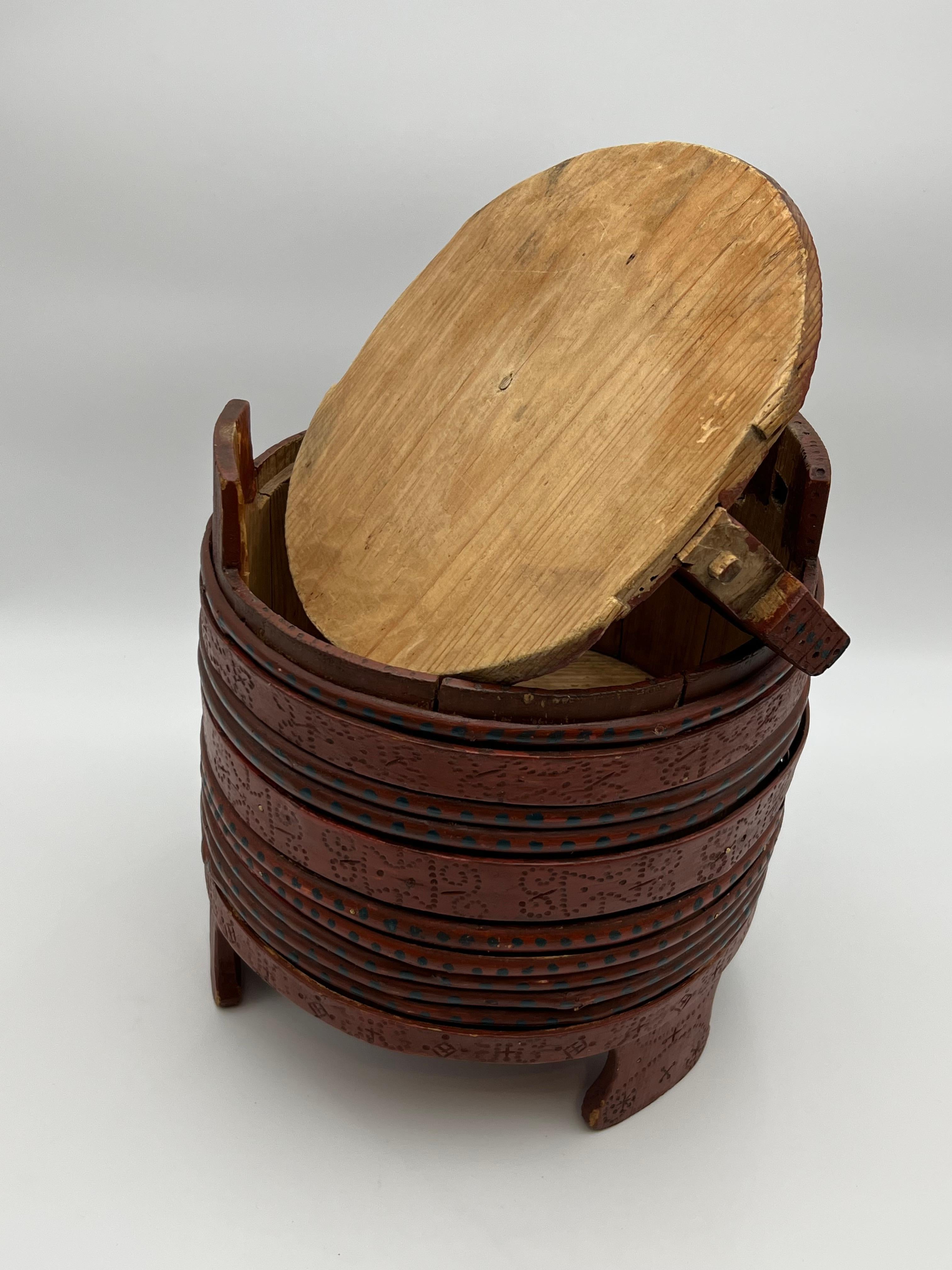 Seau à beurre antique daté de 1800/1844, Norvège - Art populaire de qualité muséale en vente 4