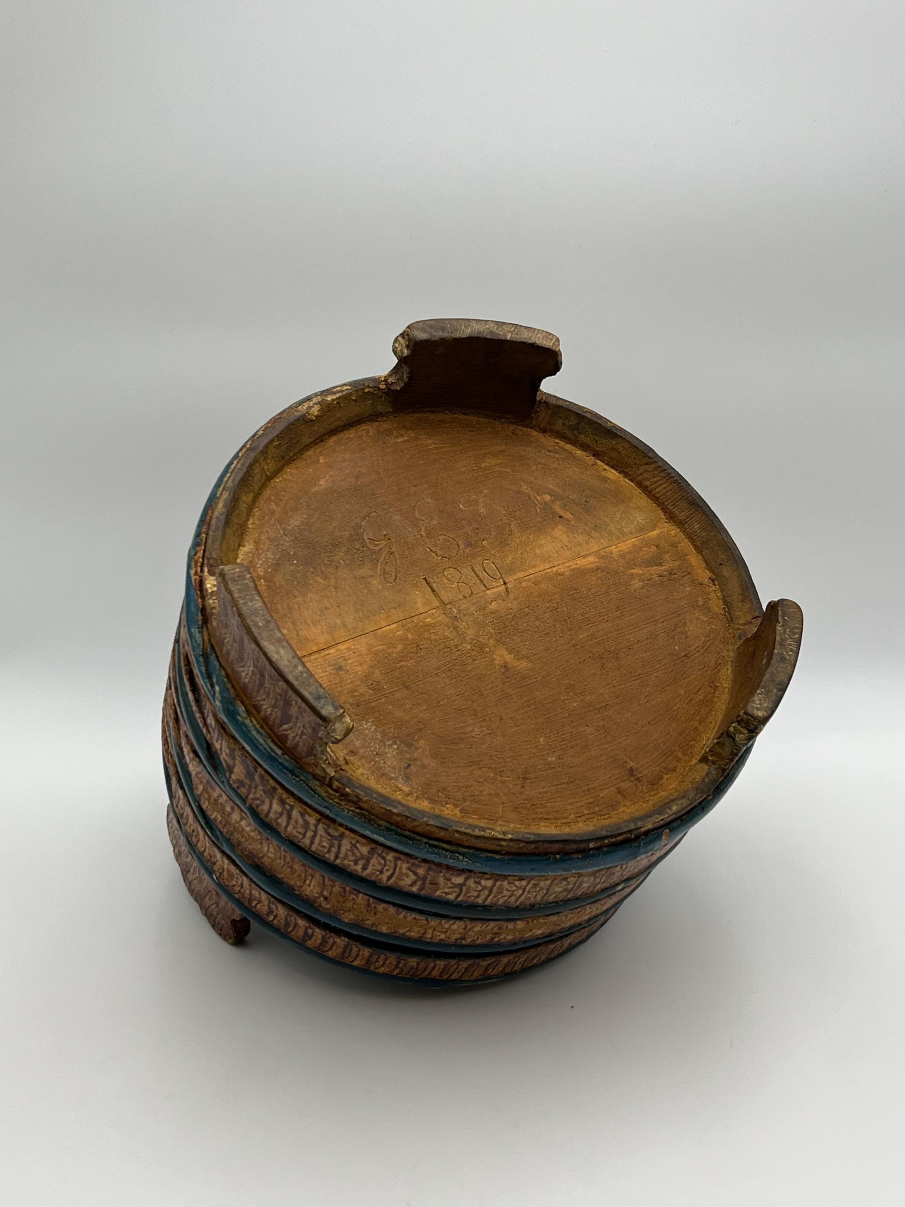 Secchiello da burro rustico datato 1819, Norvegia, arte popolare di qualità museale in vendita 5
