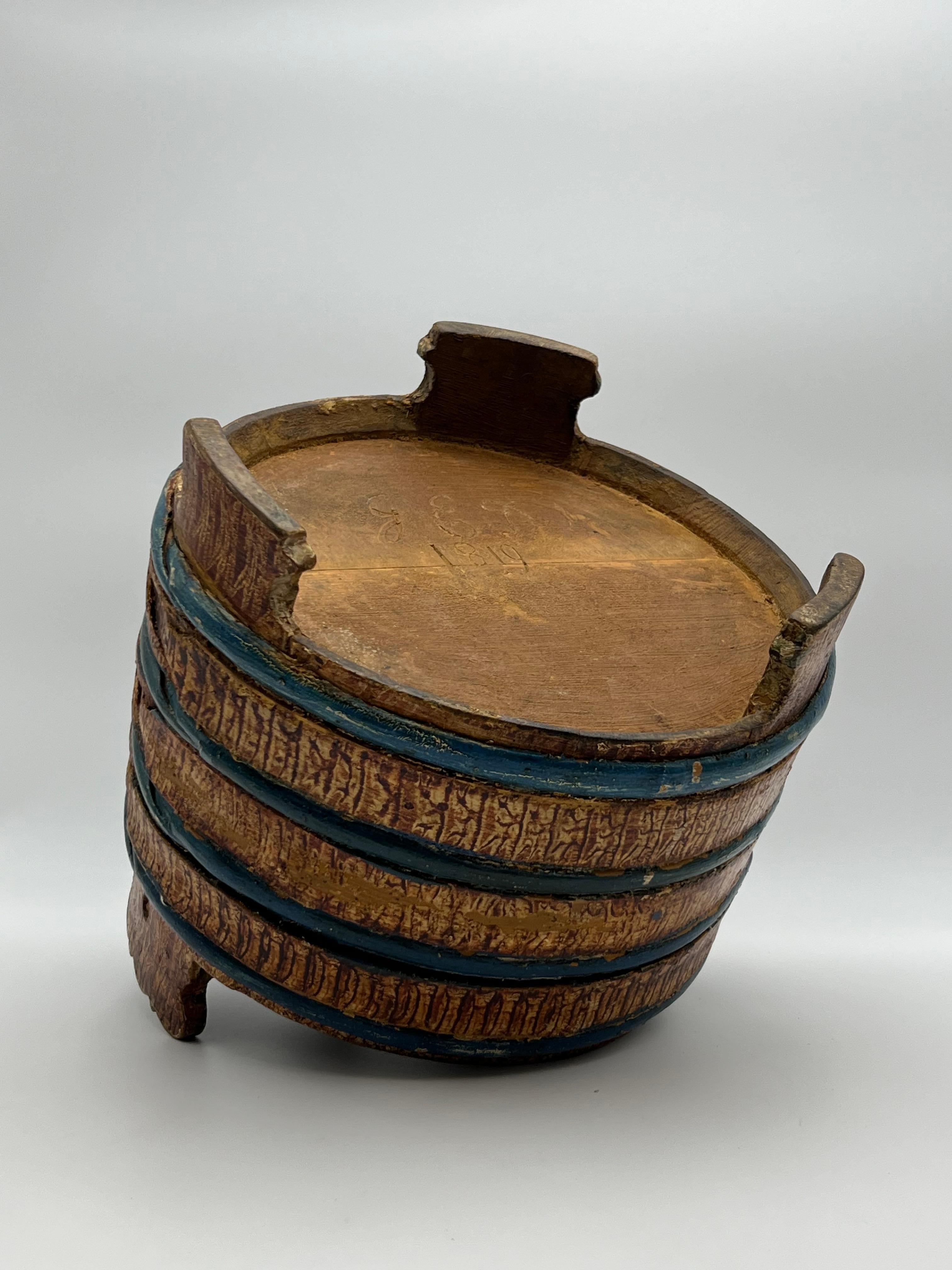 Secchiello da burro rustico datato 1819, Norvegia, arte popolare di qualità museale in vendita 8