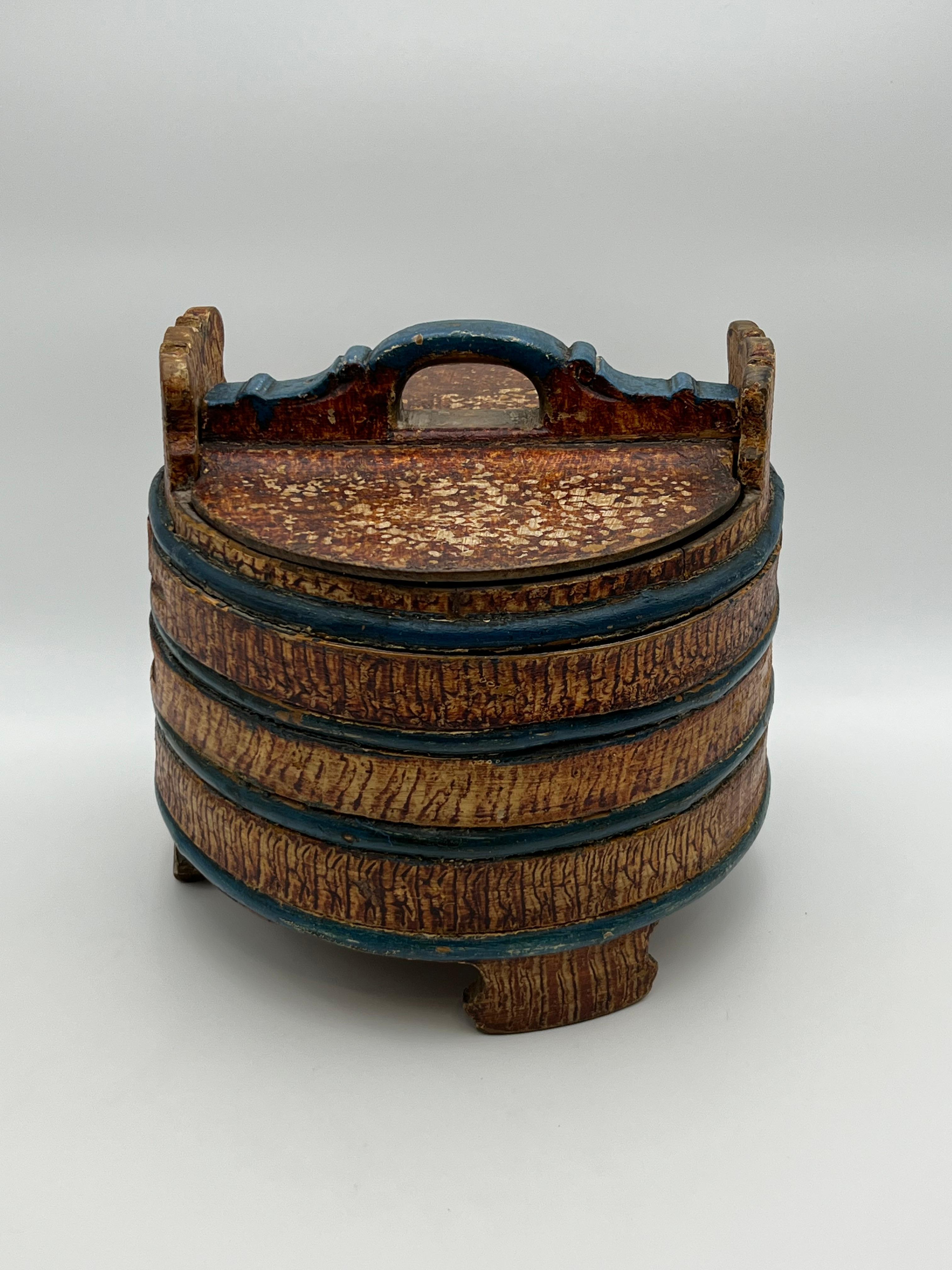 Secchiello da burro rustico datato 1819, Norvegia, arte popolare di qualità museale in vendita 10