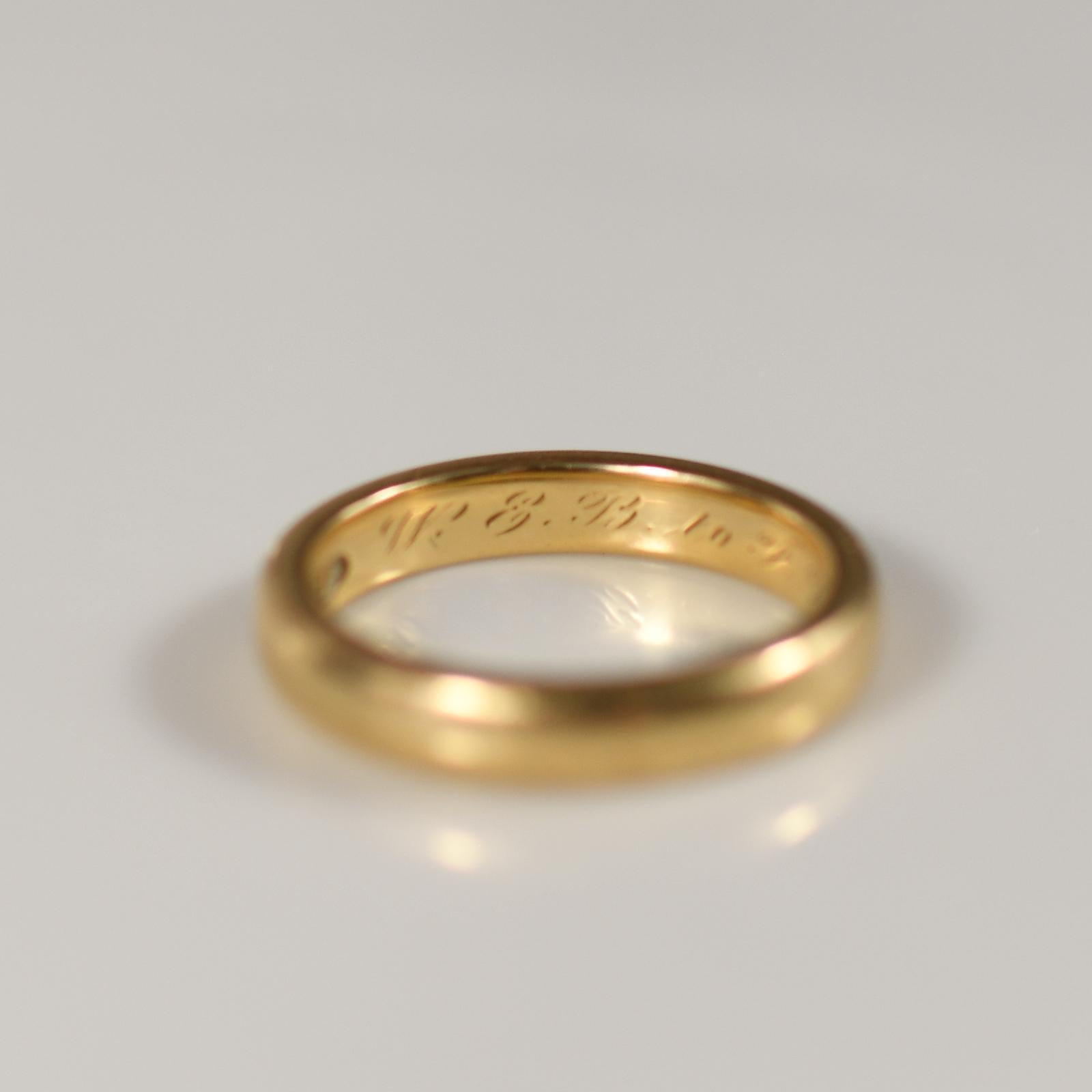 Dated 1895 Victorian Personalized Band In Good Condition For Sale In Addison, TX