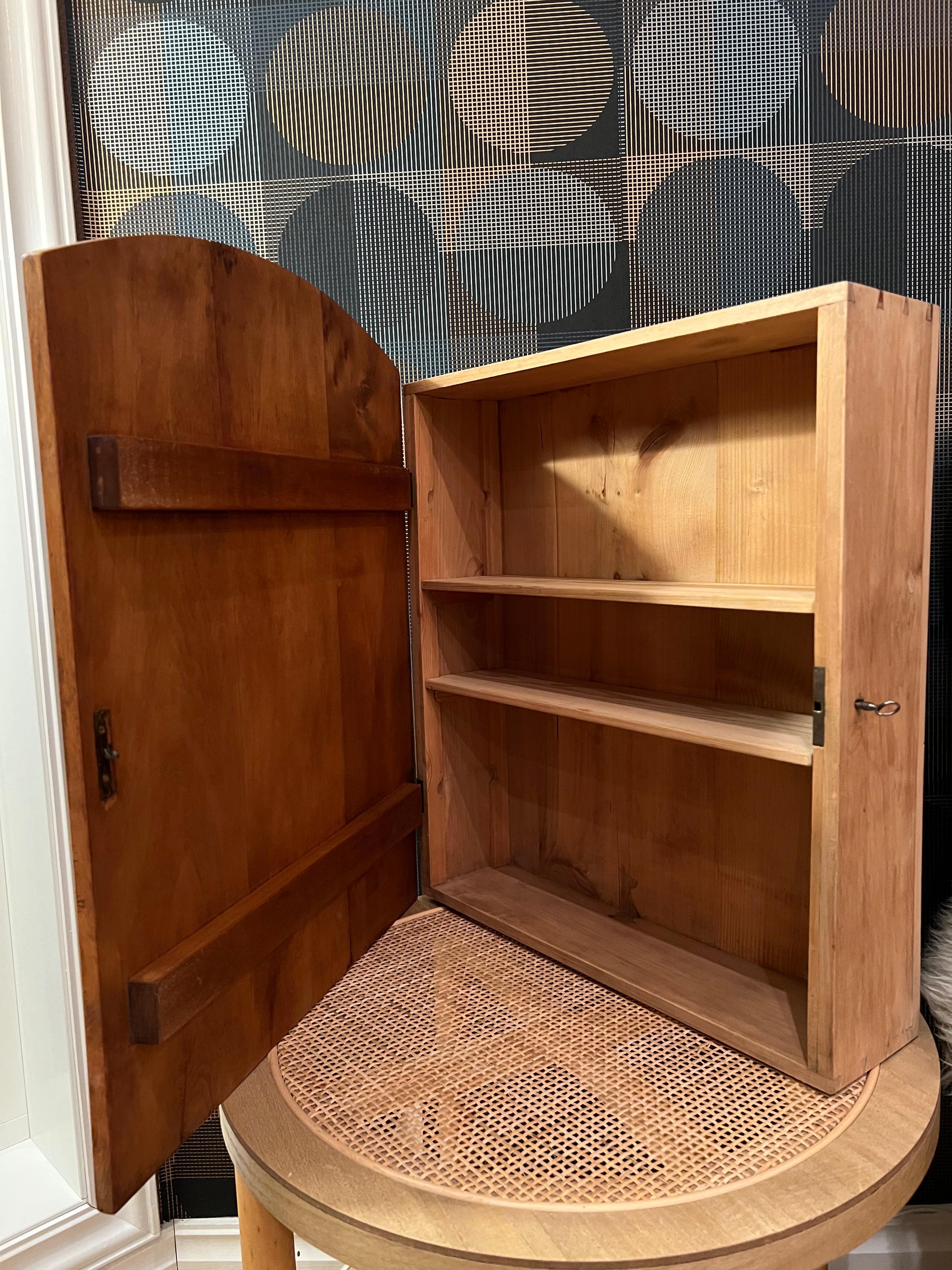 Pine Dated 1907 Museum-Quality Arts & Crafts Wall Cabinet, Hand-crafted Dragon Style For Sale