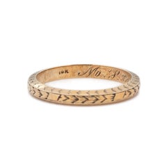 Dated 1918 Art Deco Yellow Gold Chevron Engraved Vintage Stackable Wedding Band