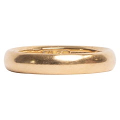 Dated 1920 Art Deco 18 Karat Yellow Gold Antique Wedding Band