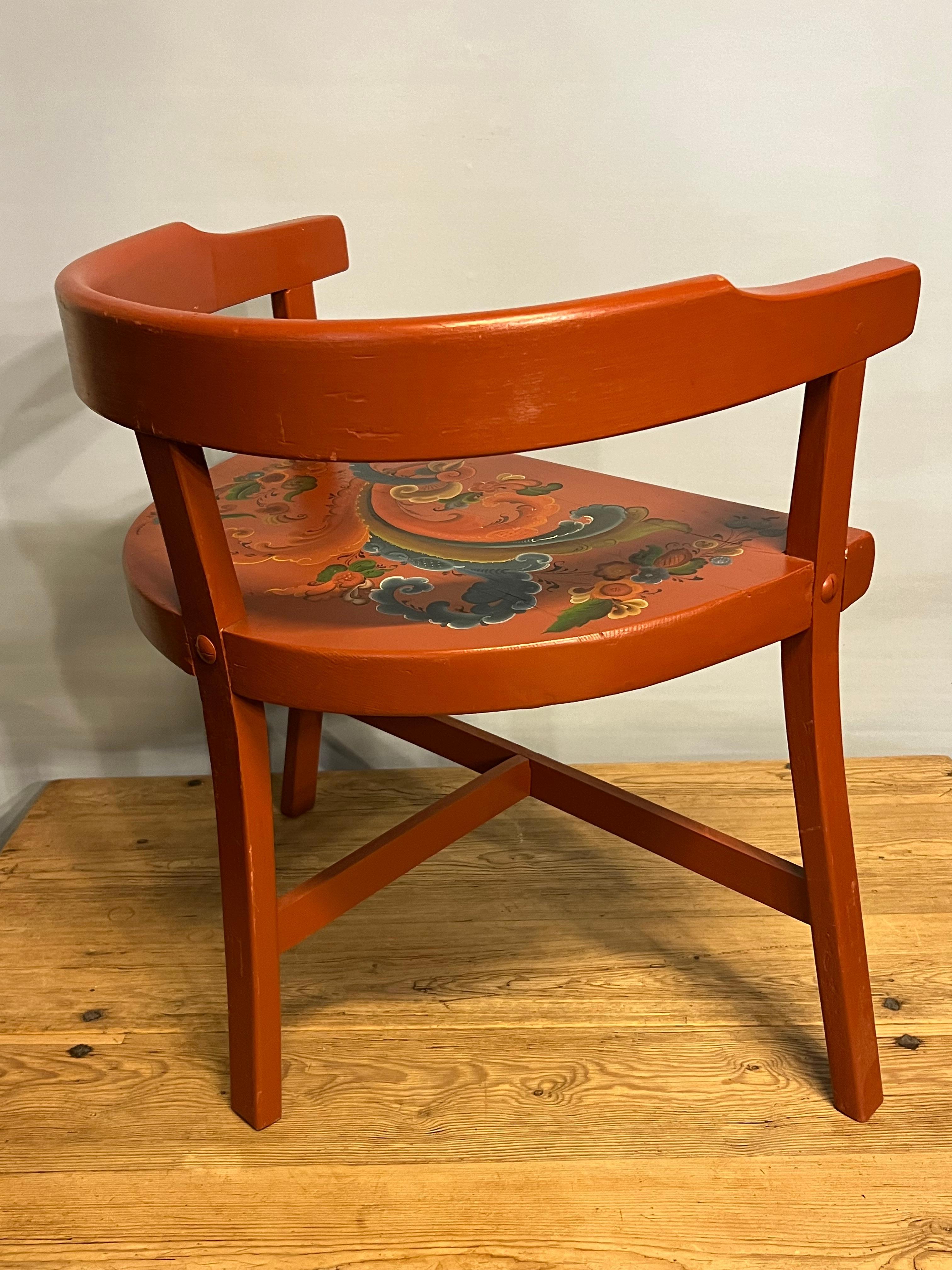 Fauteuil Rosemaling unique, artisanat scandinave, ferme/cabane, daté de 1967 en vente 5