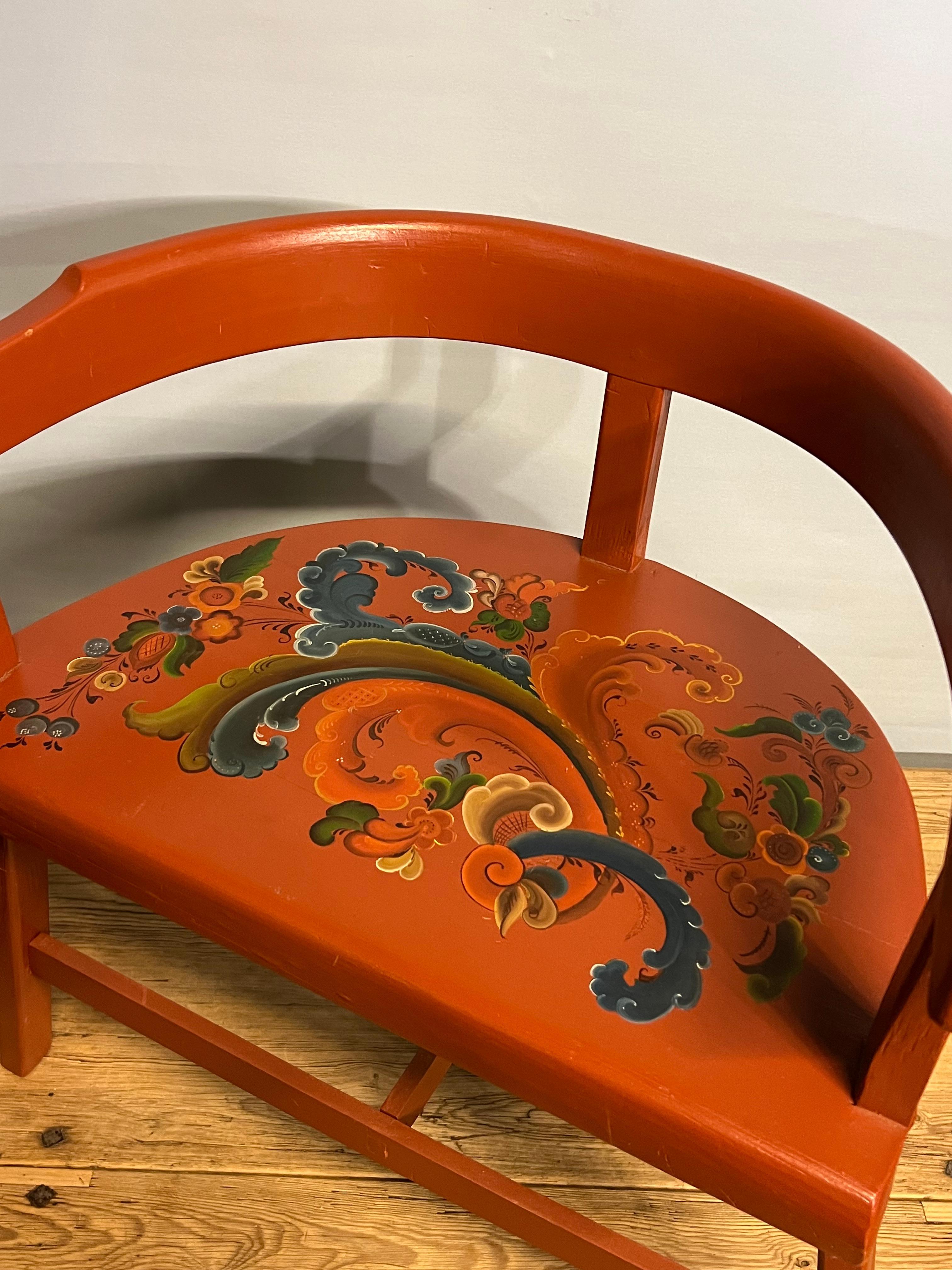 Fauteuil Rosemaling unique, artisanat scandinave, ferme/cabane, daté de 1967 en vente 6