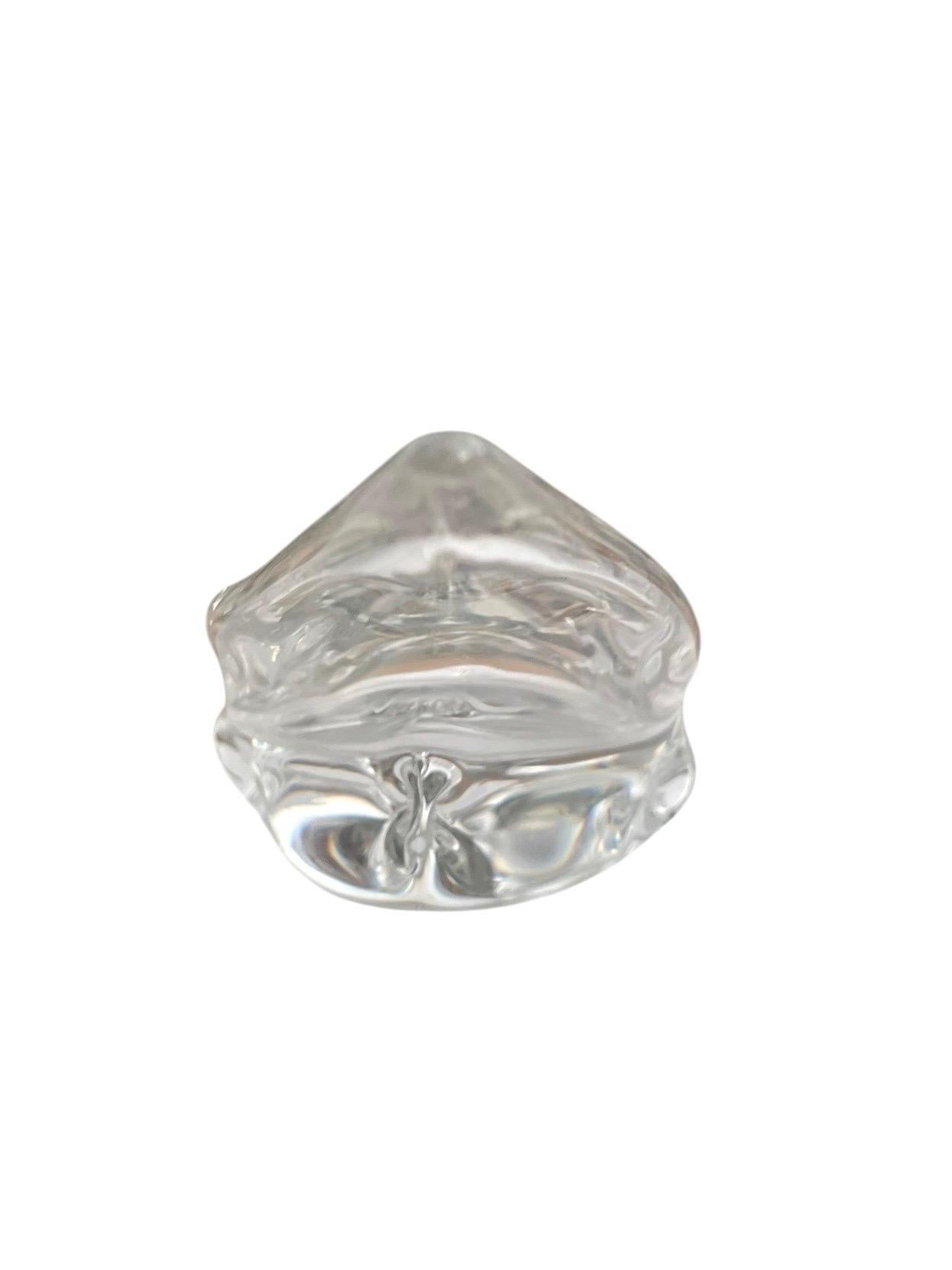 20th Century Daum (after) - Sculptural crystal Bowl, Dish, Centerpiece or Vide-Poche - France For Sale