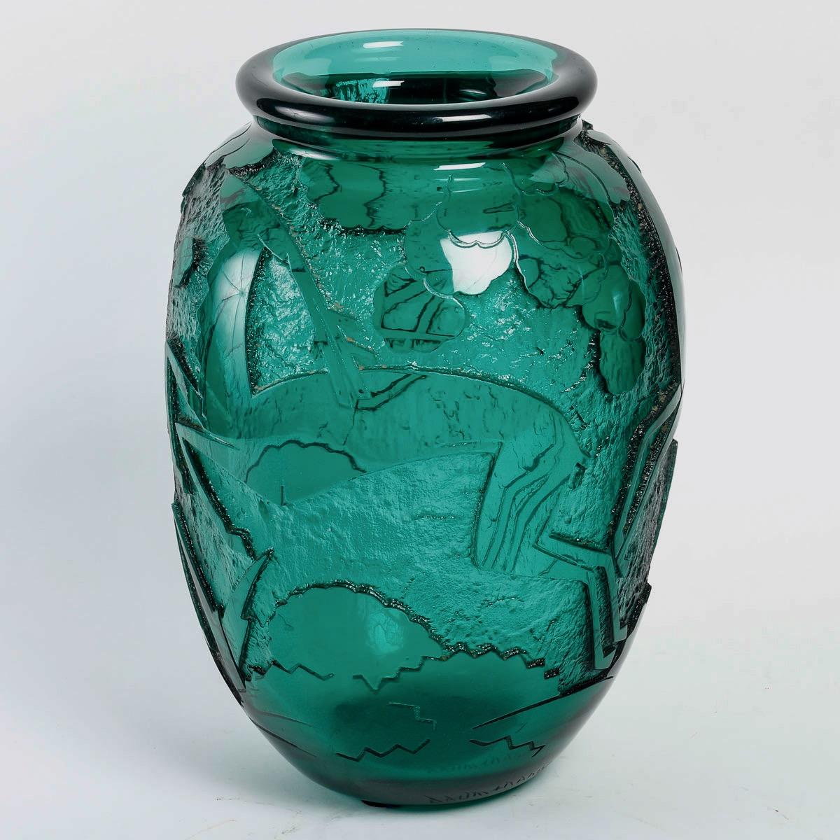 French Daum Art Deco Acid-Etched Glass Vase, circa 1930 For Sale