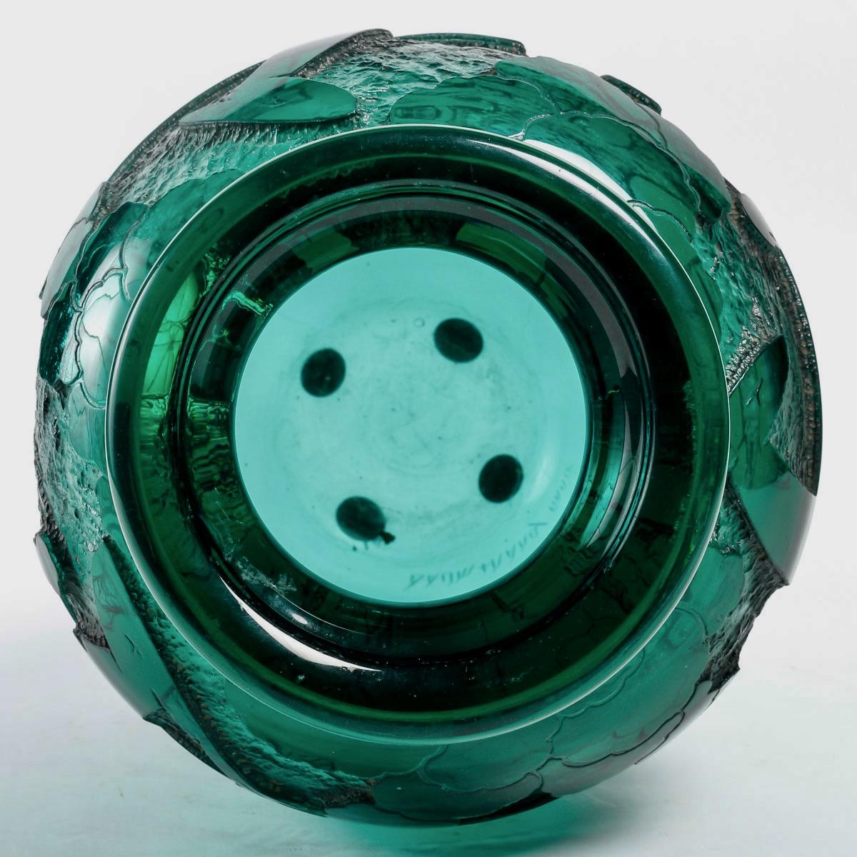 Buriné Vase en verre gravé à l'acide Daum Art Deco, vers 1930 en vente