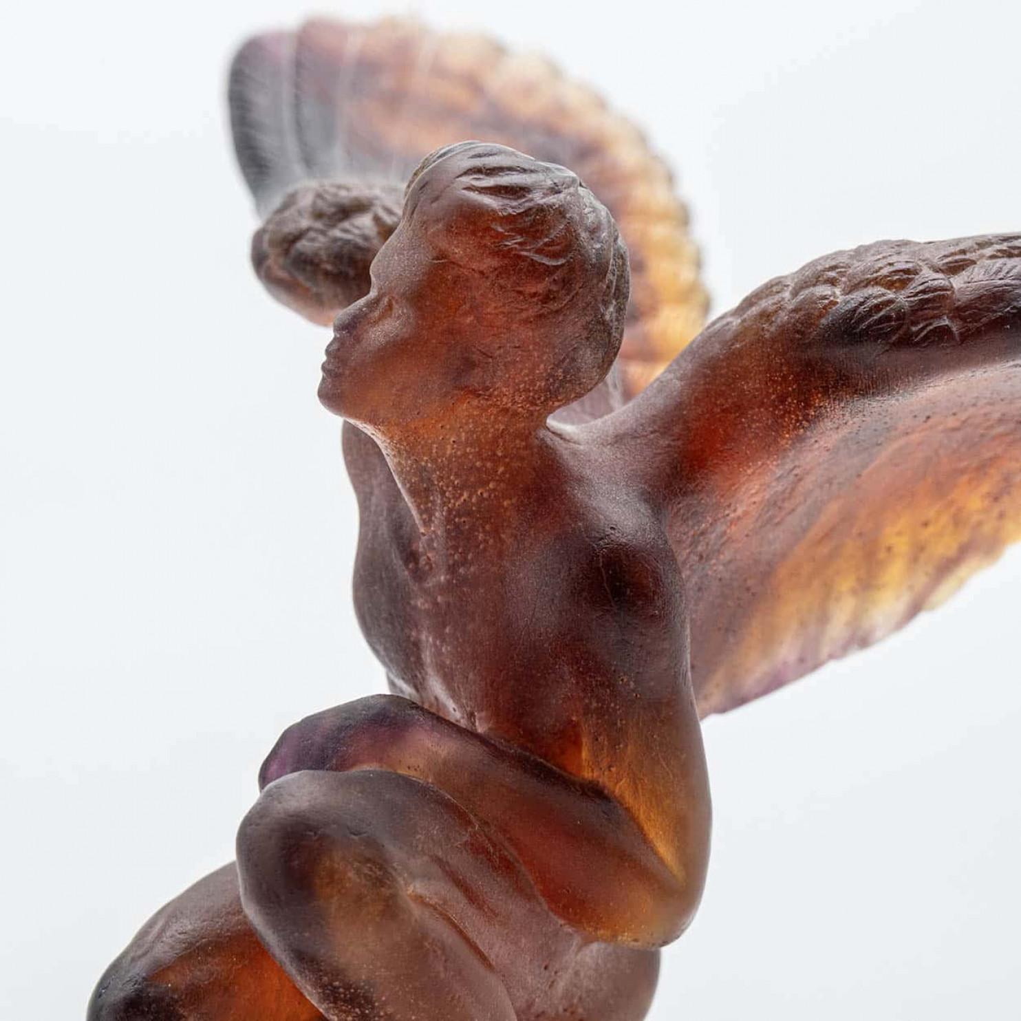 Daum Kunstglas Engel Skulptur Mythos, Rotbraun, Frankreich 1970 im Zustand „Gut“ im Angebot in Rijssen, NL