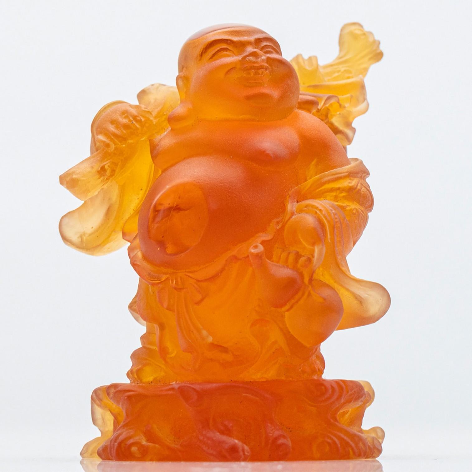 Lusso al massimo, drago in vetro arancione di alta gamma di Daum, Francia.

Questa bellissima scultura di un buddha arancione e marrone è realizzata in vetro artistico.

Fondata nel 1878 a Nancy, in Francia, Daum è all'avanguardia nell'arte del