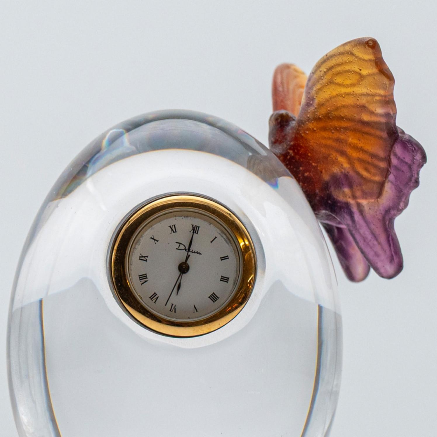 Objeto decorativo bola de cristal de mariposa de Daum Art Glass, Francia en Bueno estado para la venta en Rijssen, NL