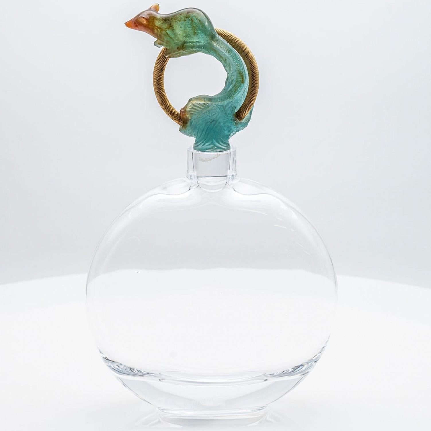 Carafe en verre d'art Daum avec souris sarcelle, France Bon état - En vente à Rijssen, NL