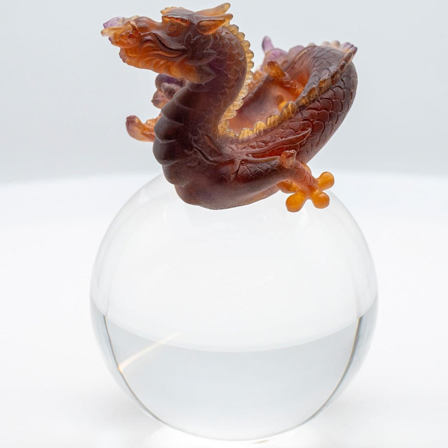 Daum Art Glass Dragon Crystal Ball Dekoratives Objekt, Frankreich (Ende des 20. Jahrhunderts) im Angebot