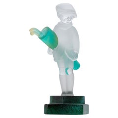 Jugador de golf Daum Art Glass Vidrio verde y transparente, Francia