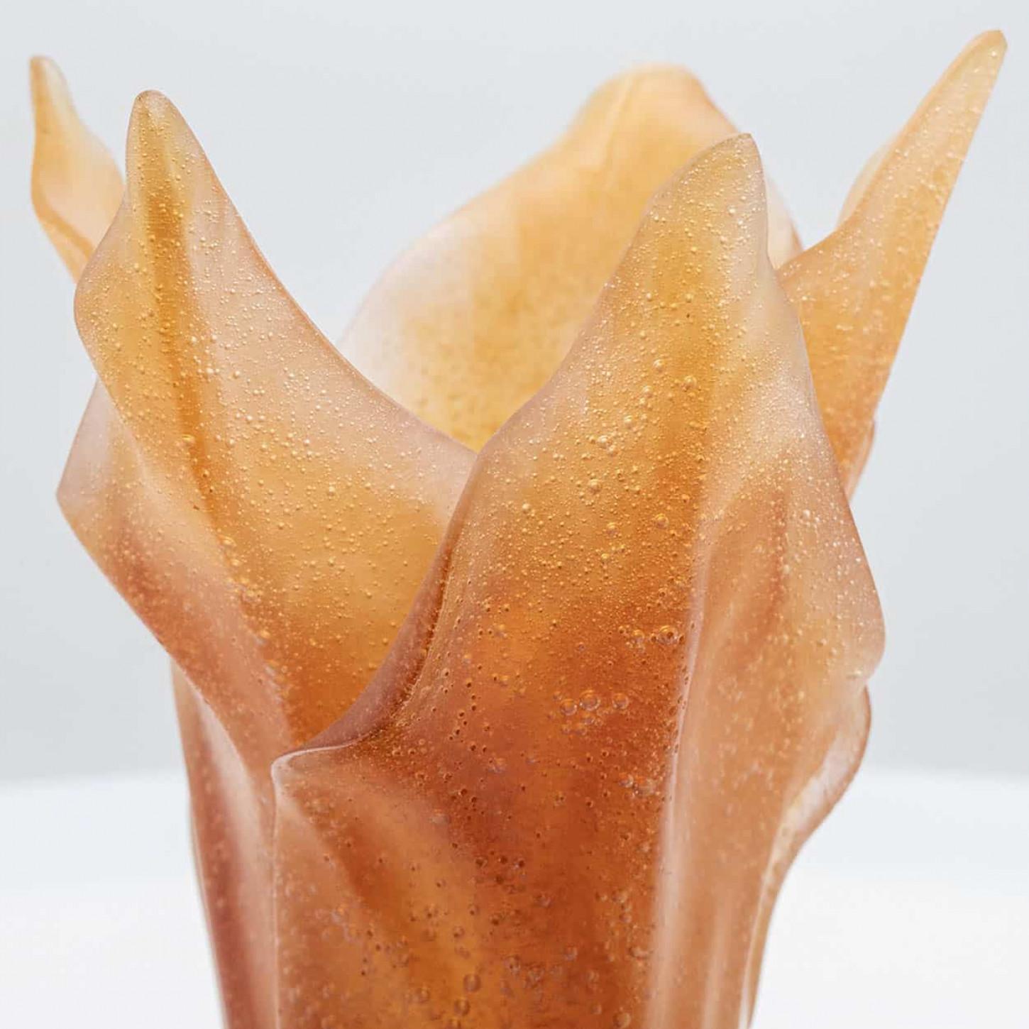 Vaso in vetro artistico Daum con foglie d'ambra, Francia In condizioni buone in vendita a Rijssen, NL