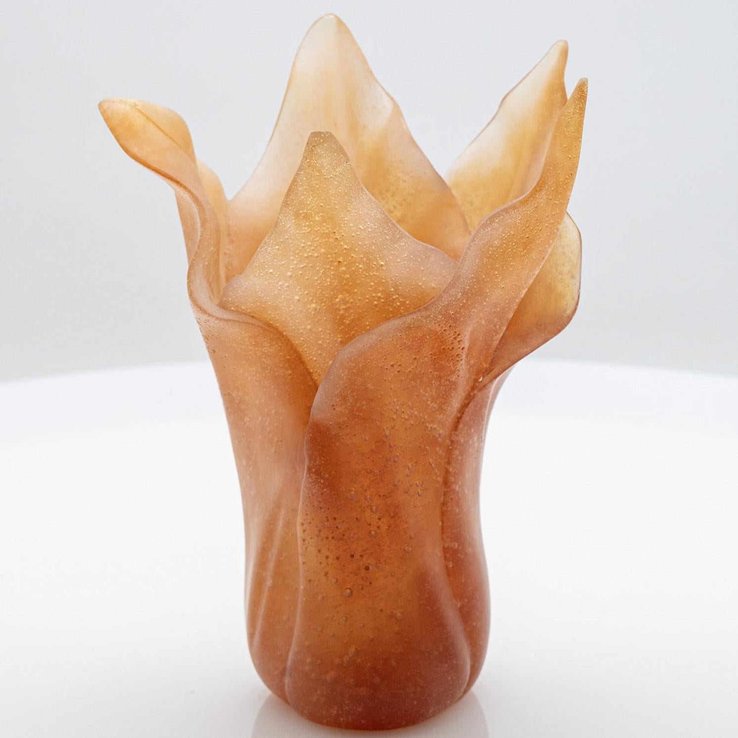 Fine XX secolo Vaso in vetro artistico Daum con foglie d'ambra, Francia in vendita