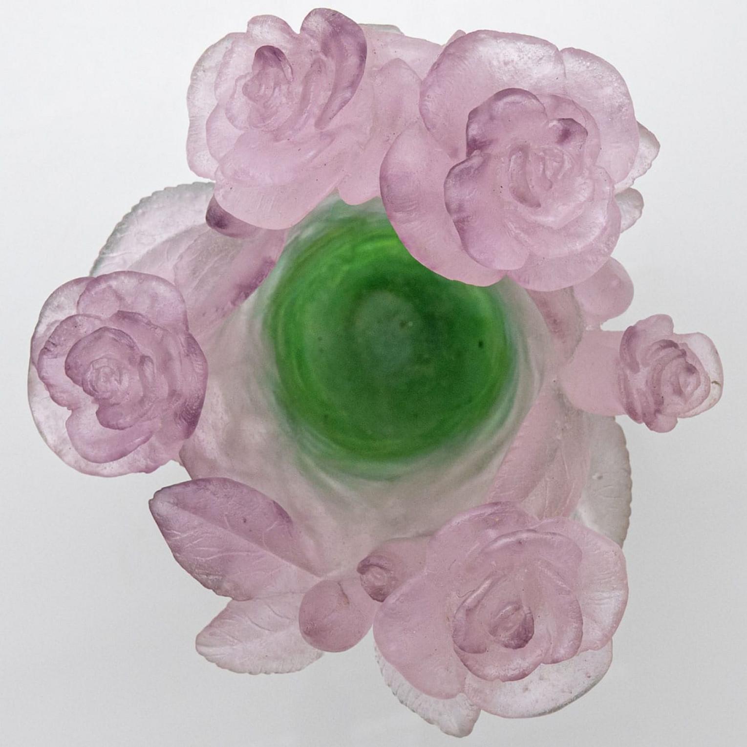 Daum Vase en verre d'art Roses Rose Vert, France Bon état - En vente à Rijssen, NL