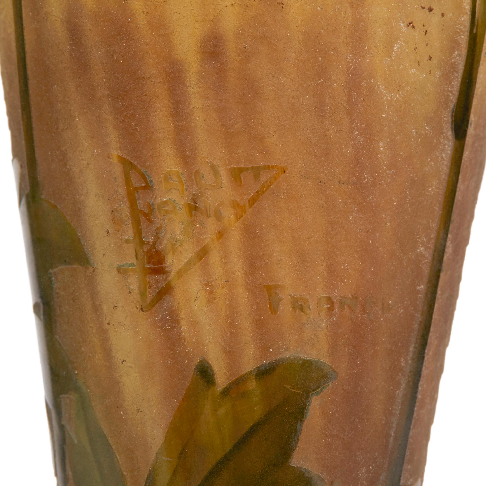 Early 20th Century Daum Art Nouveau Columbine Cameo Acid Etched Art Glass Vase