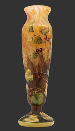 Daum Art Nouveau Vase, Acid-Etched Double-Blown Glass, Rosehip Design, 1910-1915