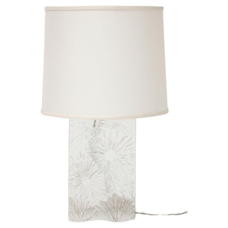 Daum "Chardon "Lampe de table en cristal de roche avec Design/One En vente  sur 1stDibs