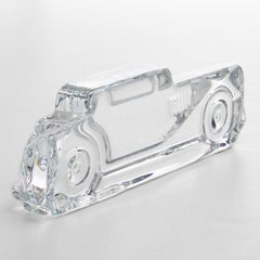 Presse-papier ou sculpture décorative en cristal de Marli avec voiture en relief