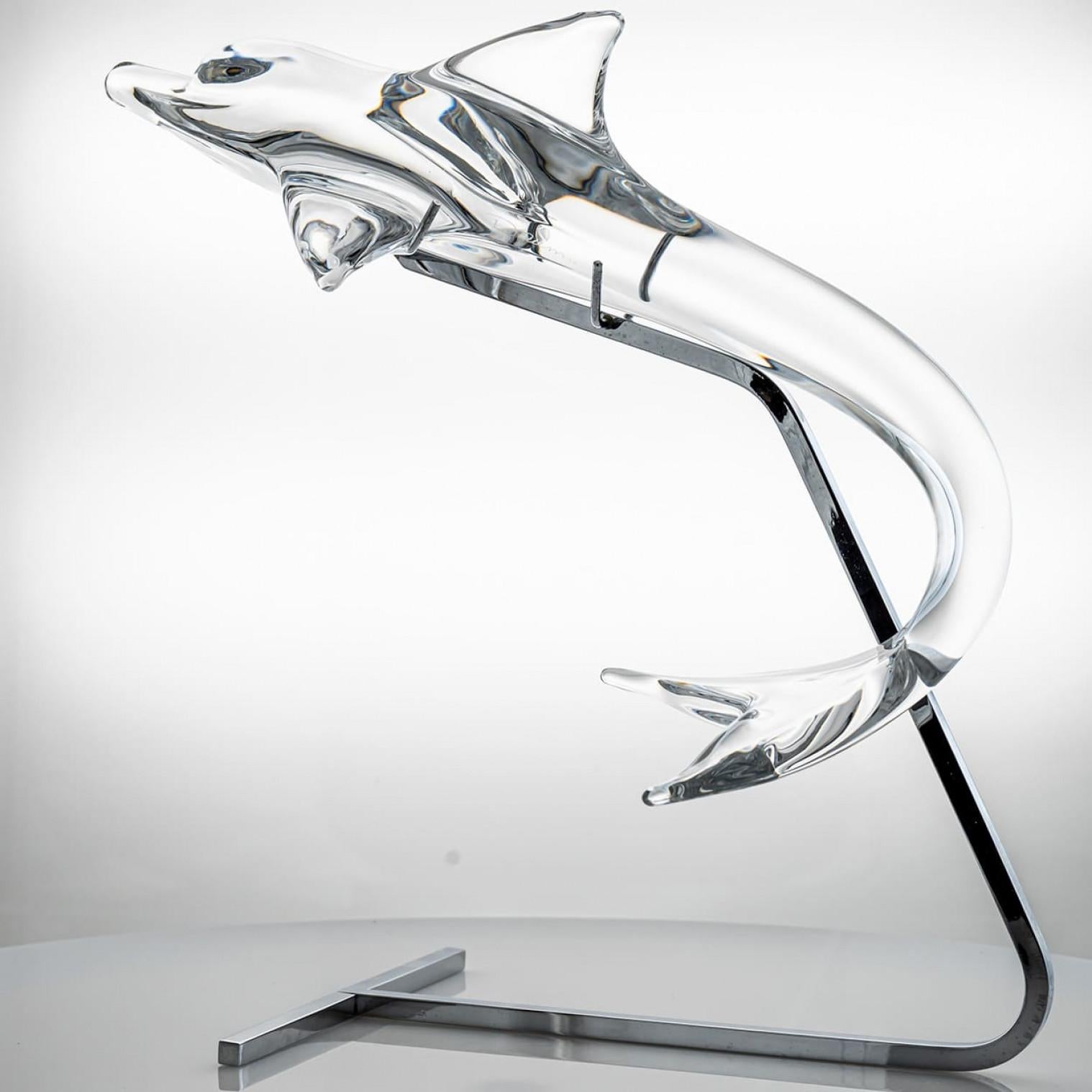 Cristallo Scultura in vetro trasparente Daum Dolphin On Standard, Francia in vendita