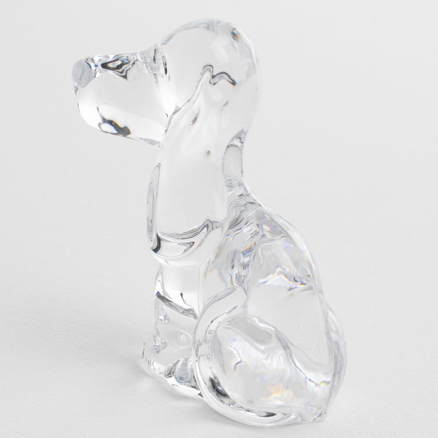 Presse-papiers ou sculpture décorative pour Basset de chien en cristal Daum France Excellent état - En vente à Atlanta, GA