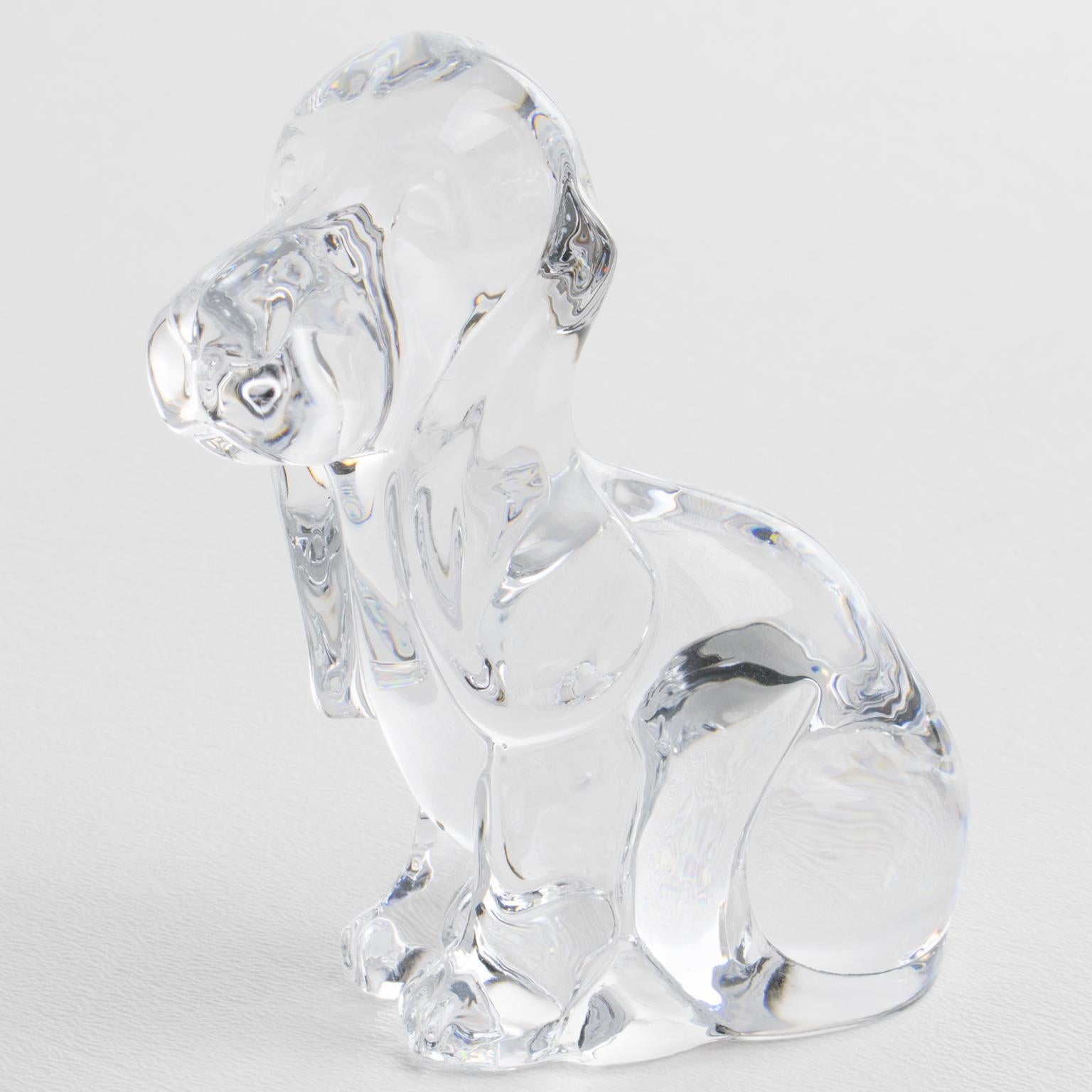 Français Presse-papiers ou sculpture décorative pour Basset de chien en cristal Daum France en vente
