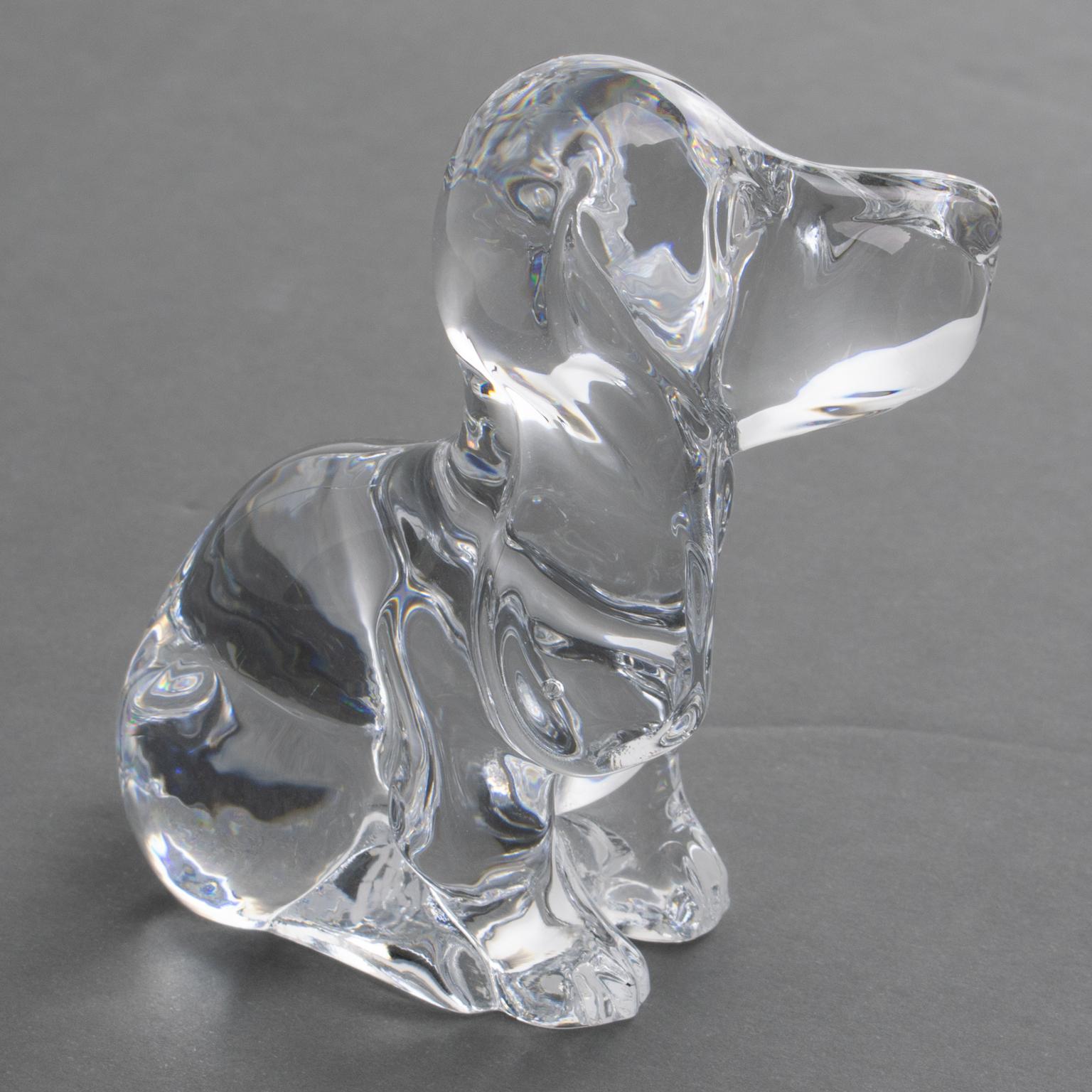 Cristal Presse-papiers ou sculpture décorative pour Basset de chien en cristal Daum France en vente