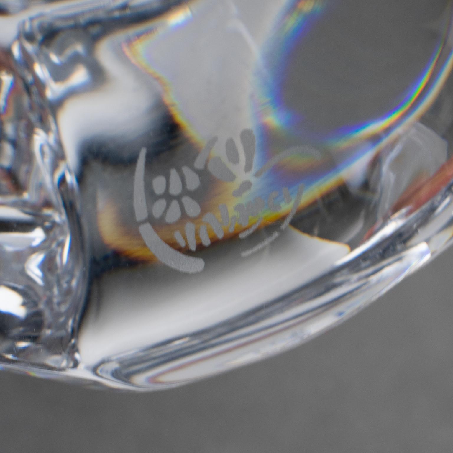 Presse-papiers ou sculpture décorative d'éléphant en cristal de Daum France en vente 1