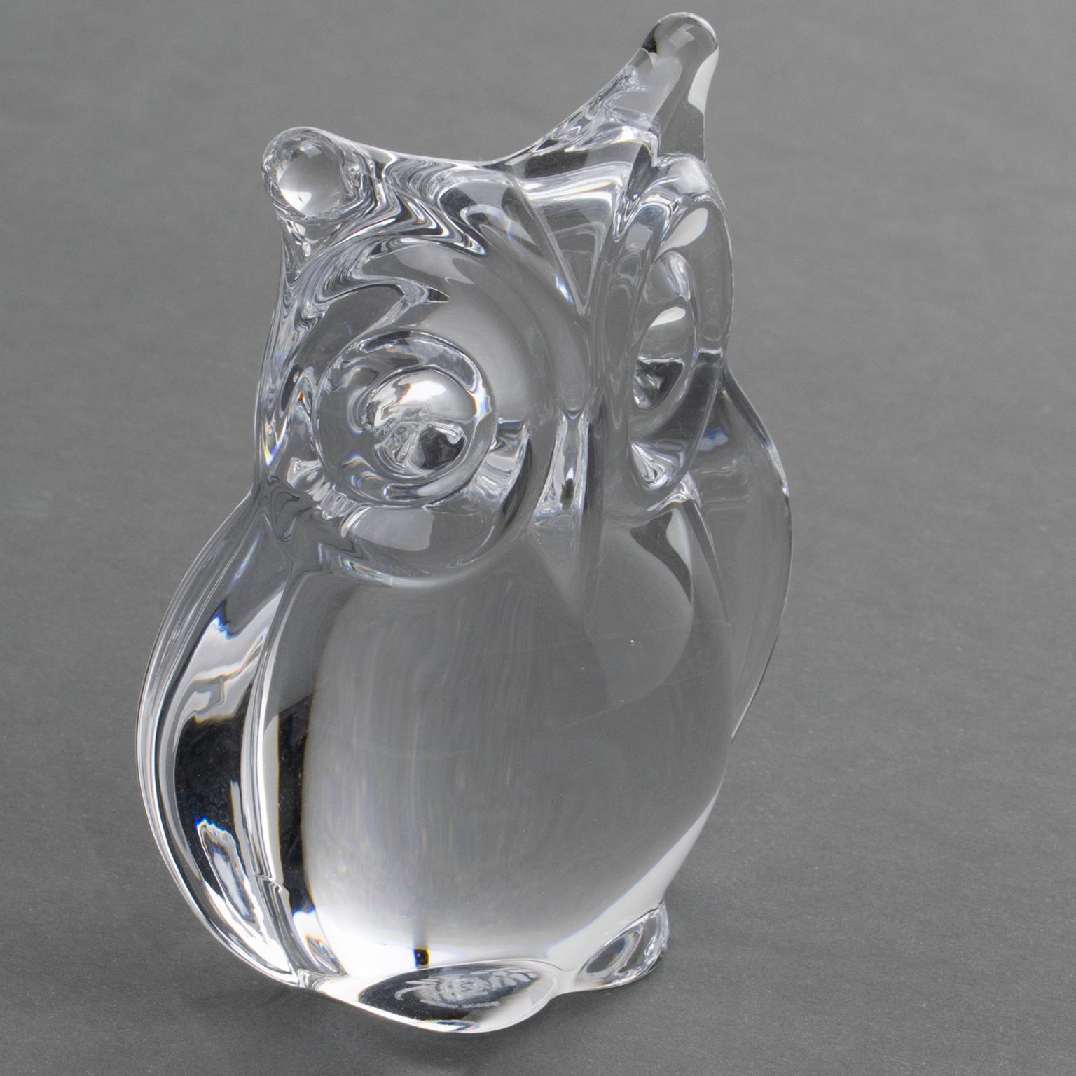 Fin du 20e siècle Presse-papiers ou sculpture décorative chouette en cristal de Daum France en vente