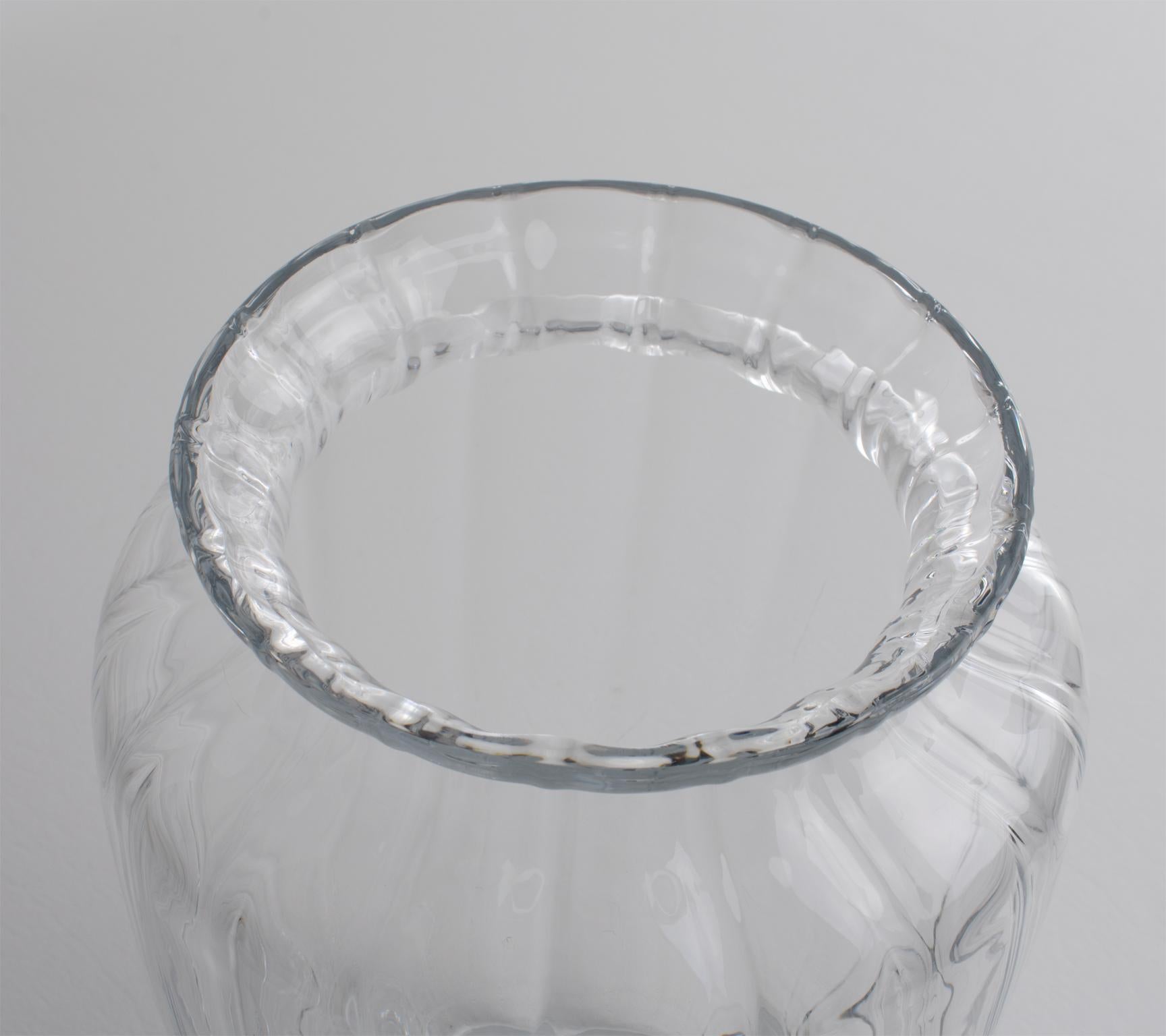 Vaso di cristallo Daum France In condizioni ottime in vendita a Atlanta, GA