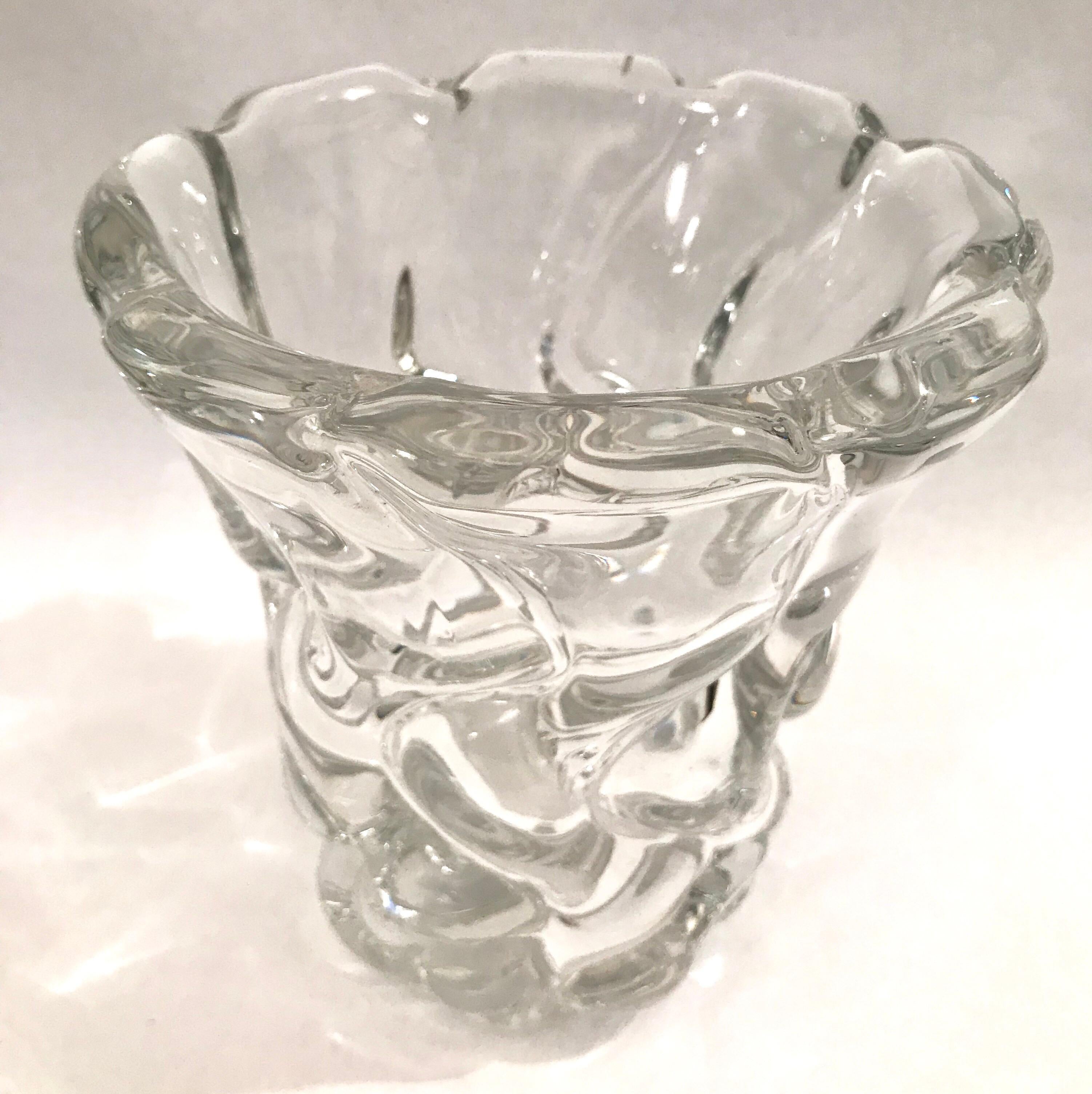 Vase en cristal de Daum France Bon état à Lake Success, NY