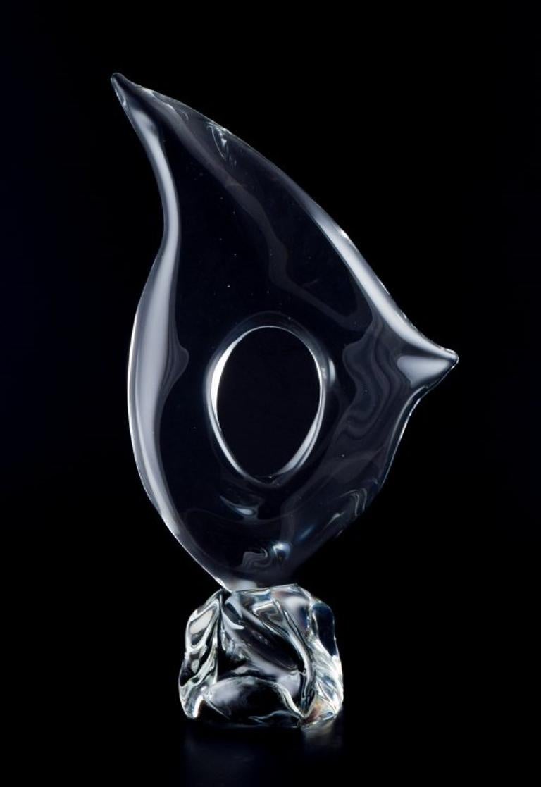 Francese Daum, Francia. Grande scultura in vetro artistico trasparente. Forma astratta. in vendita