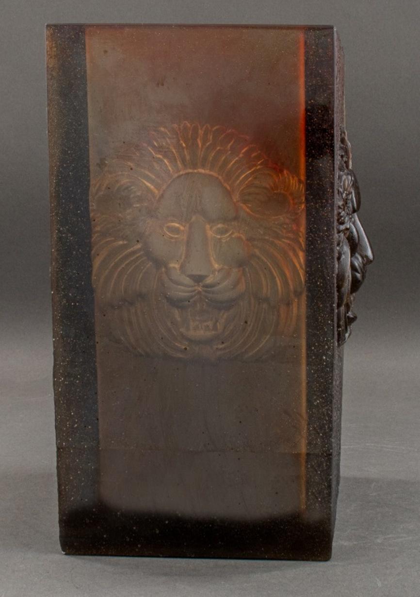 Post-Modern Daum France Lion Pate de Verre Vase