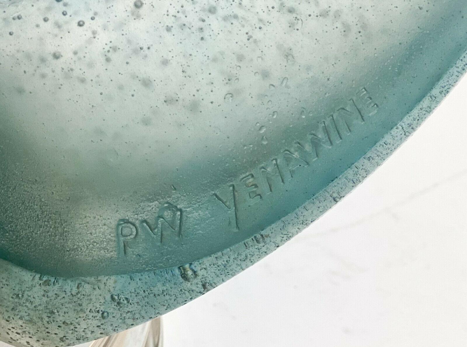 Daum France teal blue pate-de-verre dove bird sculpture, La Colombe by Peter W. Yenawine. Embossed Daum France mark along with the artist's name to the edge of the front and verso of the sculpture. Includes original name plaque and Lucite base