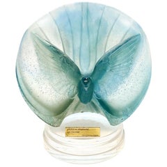 Retro Daum France Pate De Verre Dove Bird Sculpture, La Colombe by Peter W. Yenawine