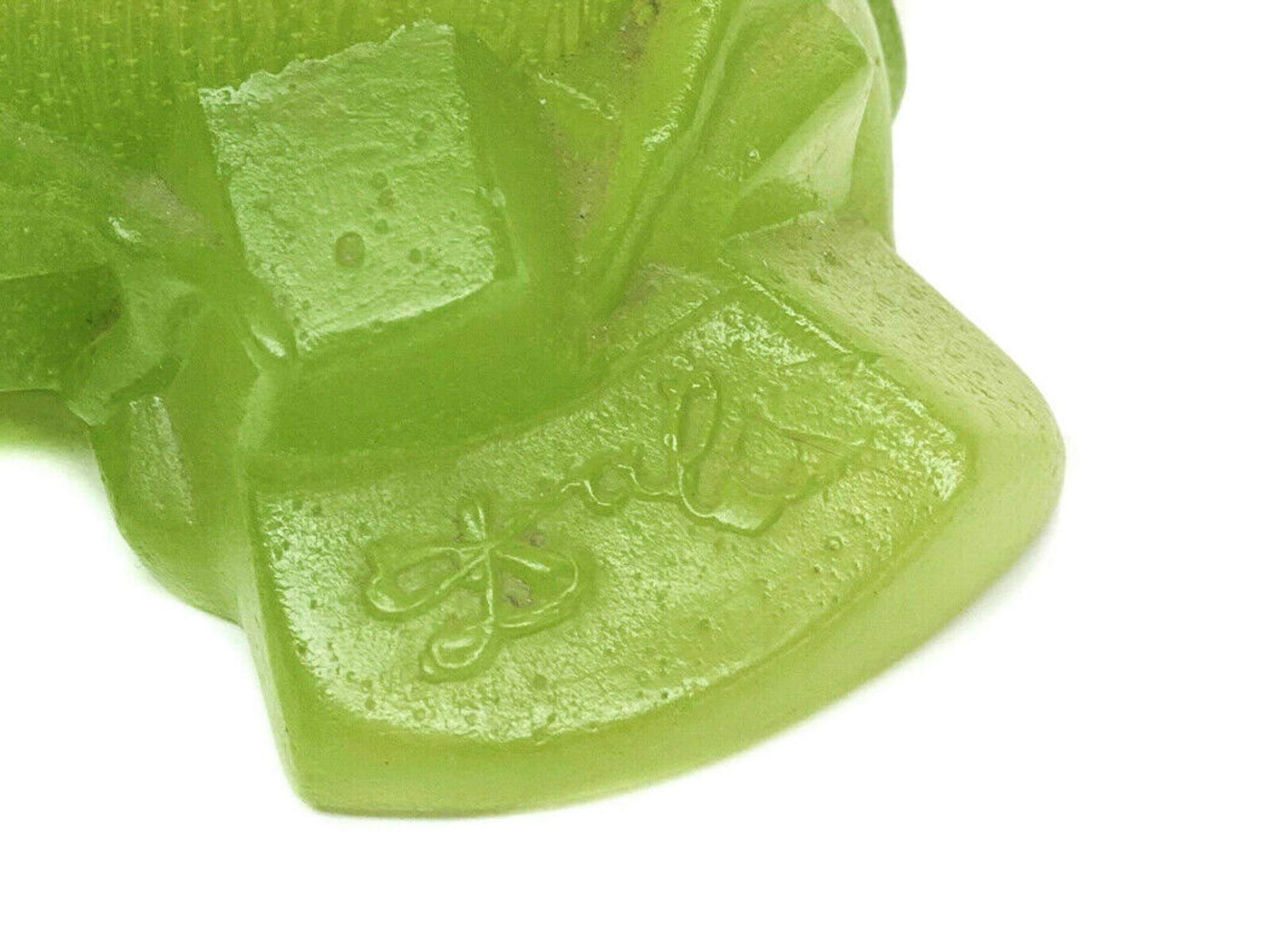 Daum France Pate De Verre Vert D'Espagne - Édition limitée de Salvador Dali Bon état - En vente à WILMINGTON, CA