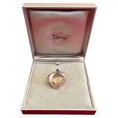 Daum France, Pendentif en argent et cristal, 20e siècle