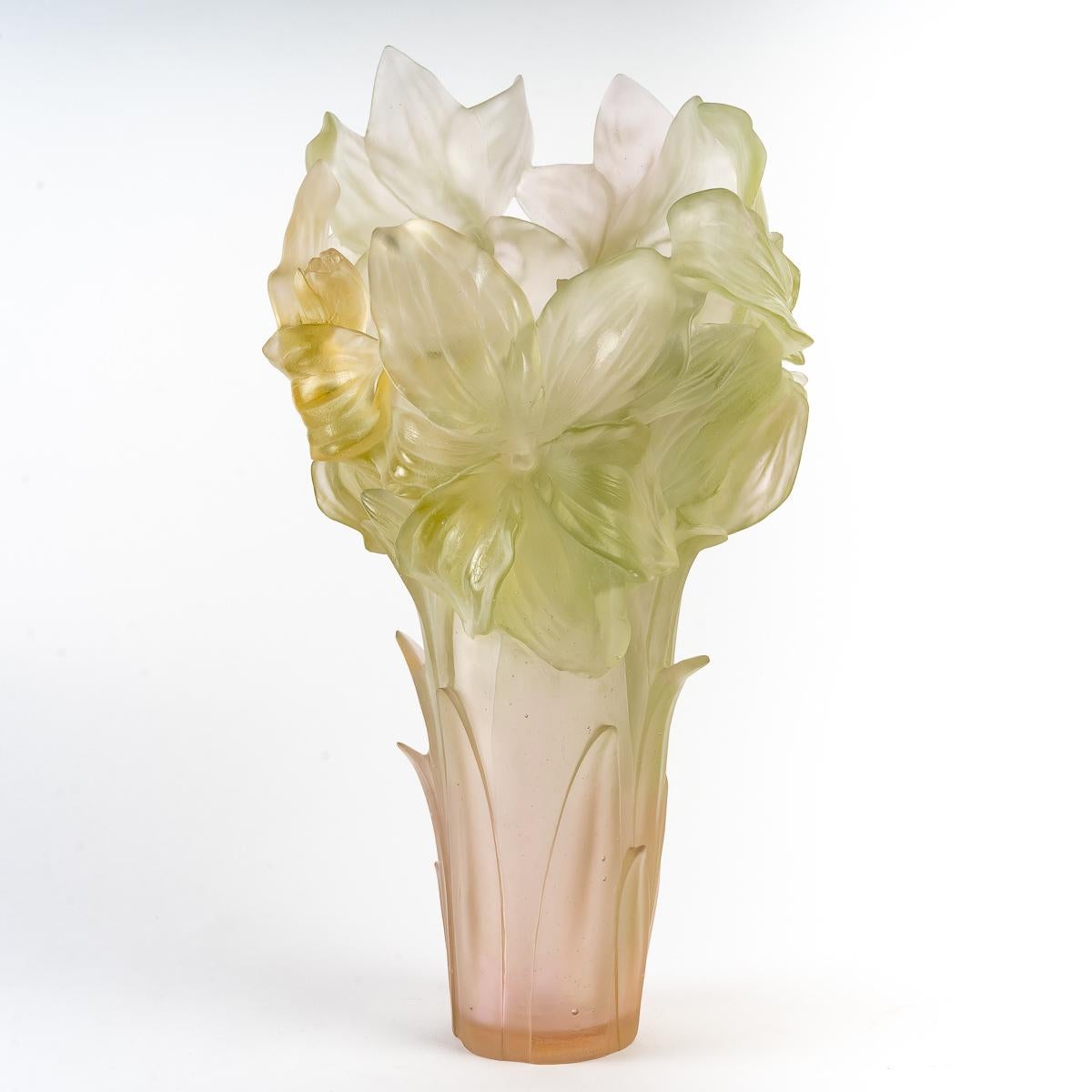 Daum France, Vase Magnum Amaryllis Crystal, Numbered Limited Edition New Boxed 1