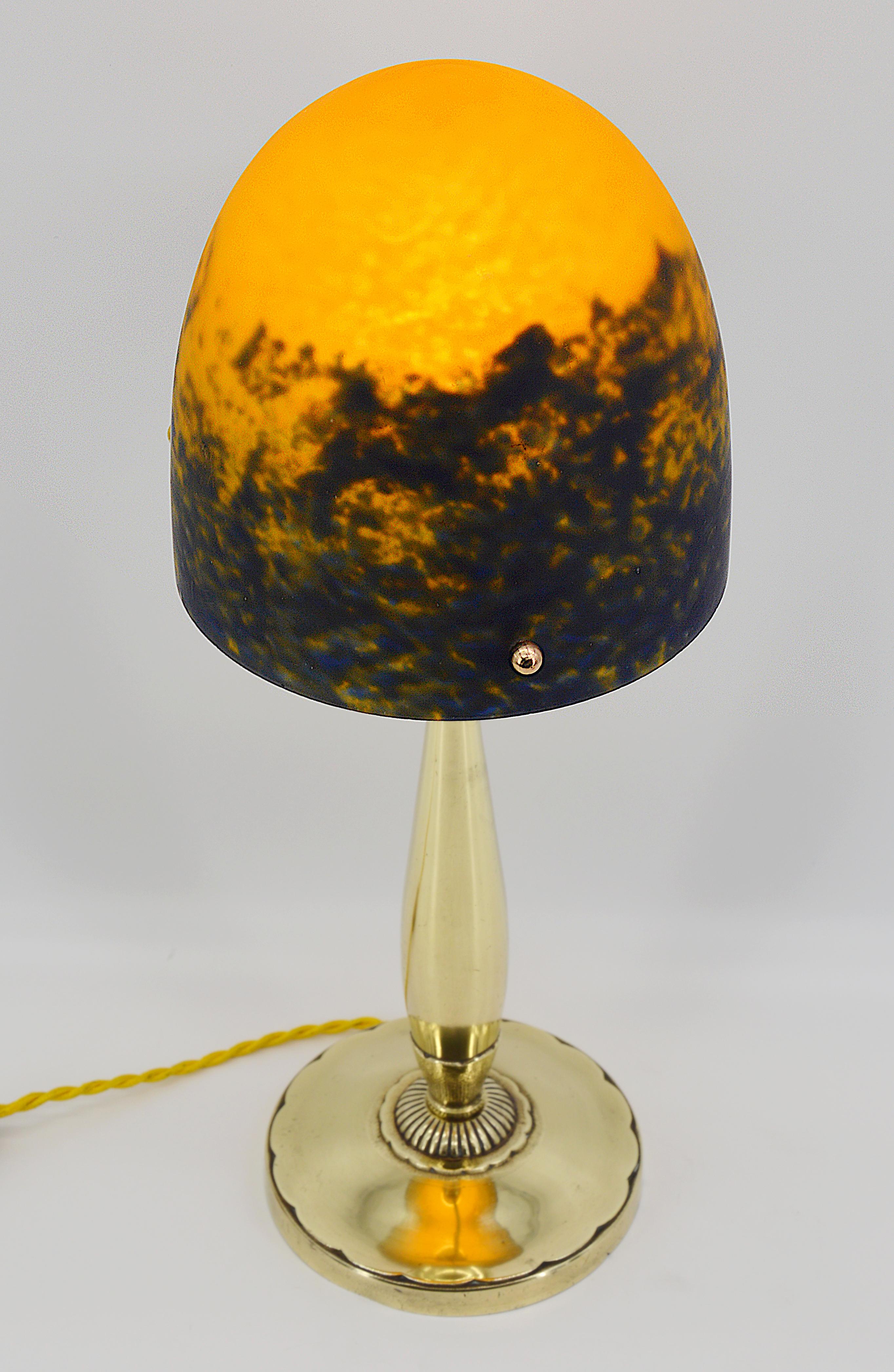 1920s lamp