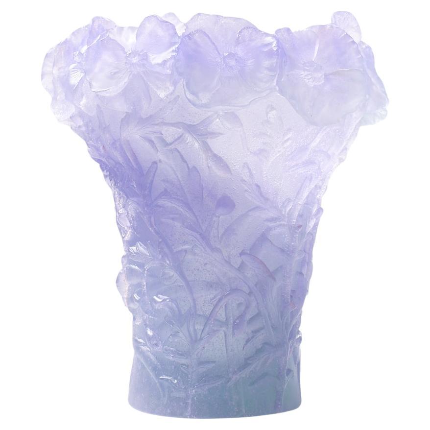 Vase français Pate de Verre Hibiscus lavande Daum en vente