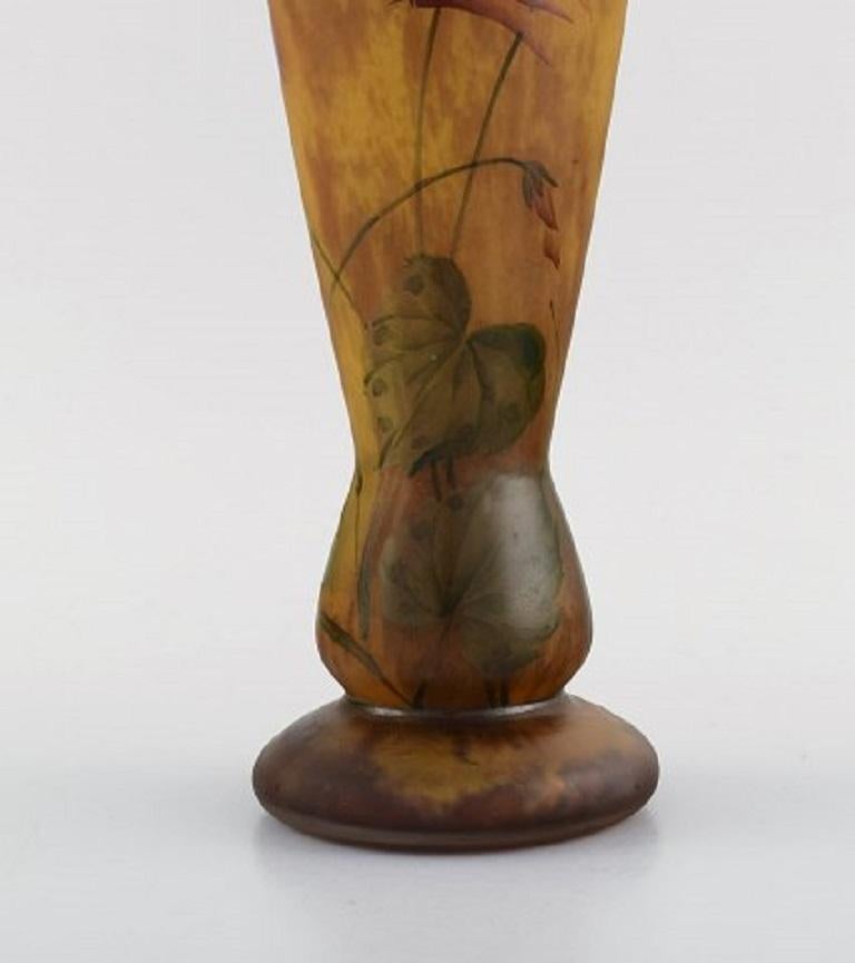 Art Deco Daum Freres, Nancy, Vase in Mouth Blown Art Glass with Flowers, Dated 1925-1930 For Sale