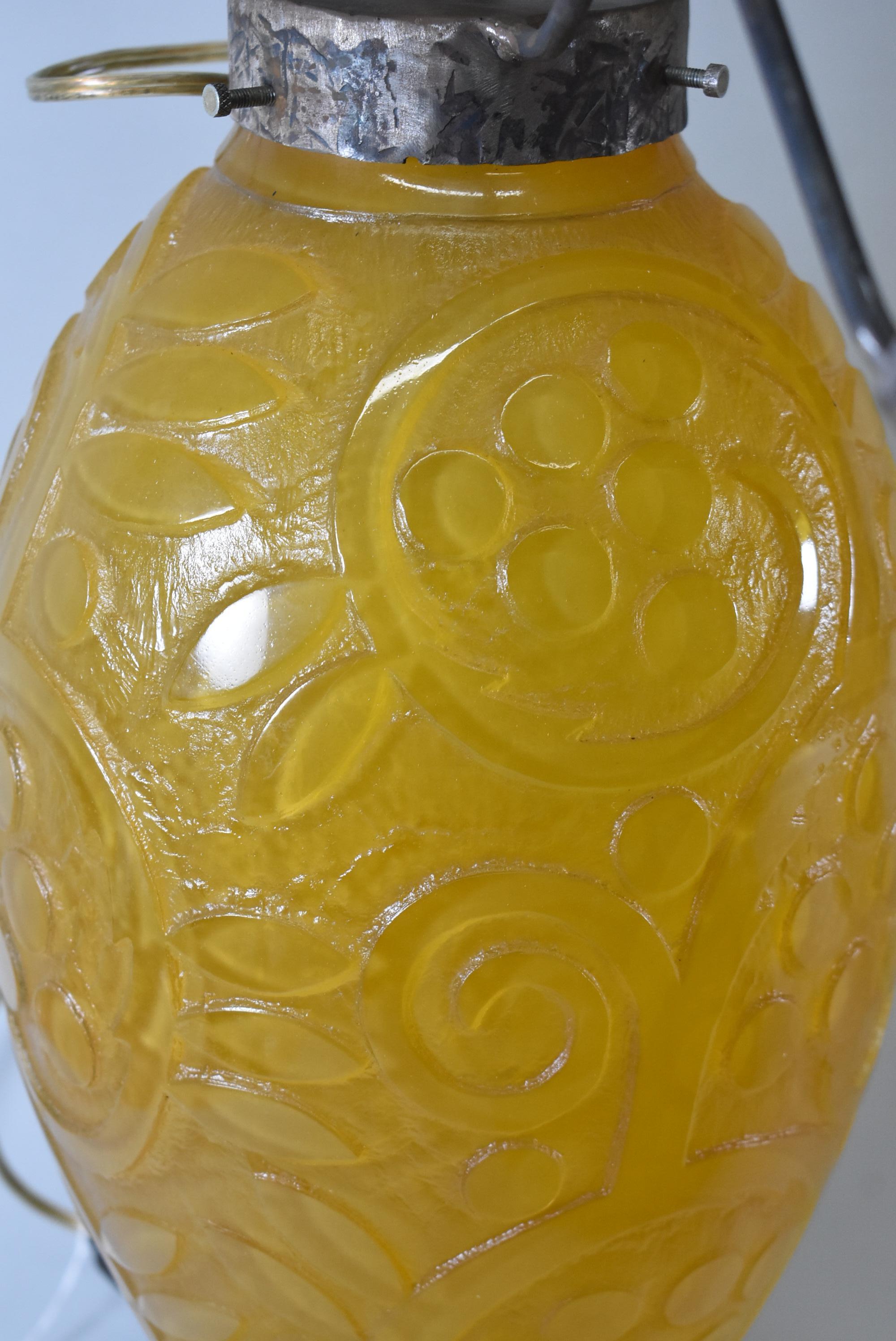 Daum Nancy Art Deco Camée Lampes en verre taillé en vente 5