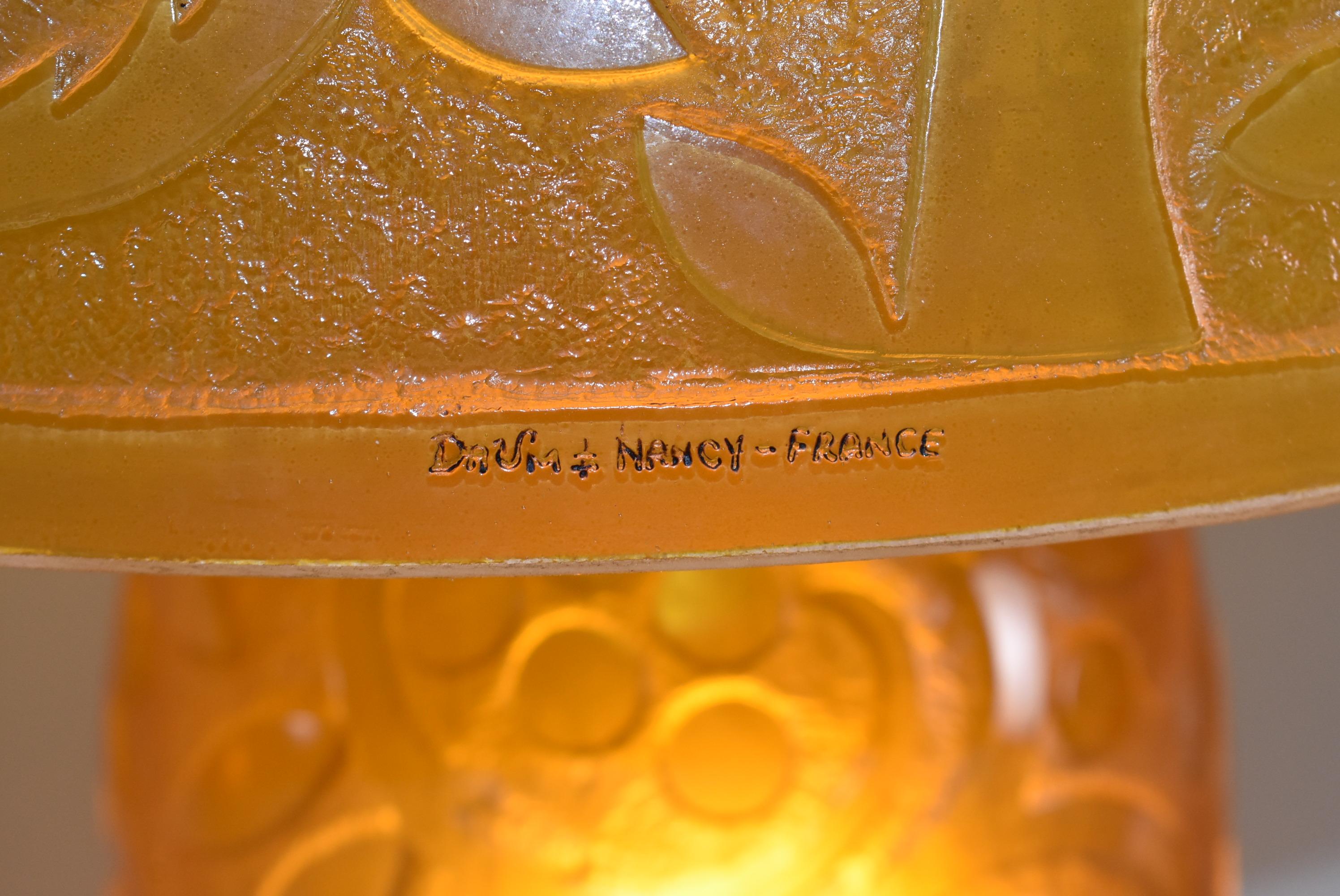 Daum Nancy Art Deco Camée Lampes en verre taillé en vente 2